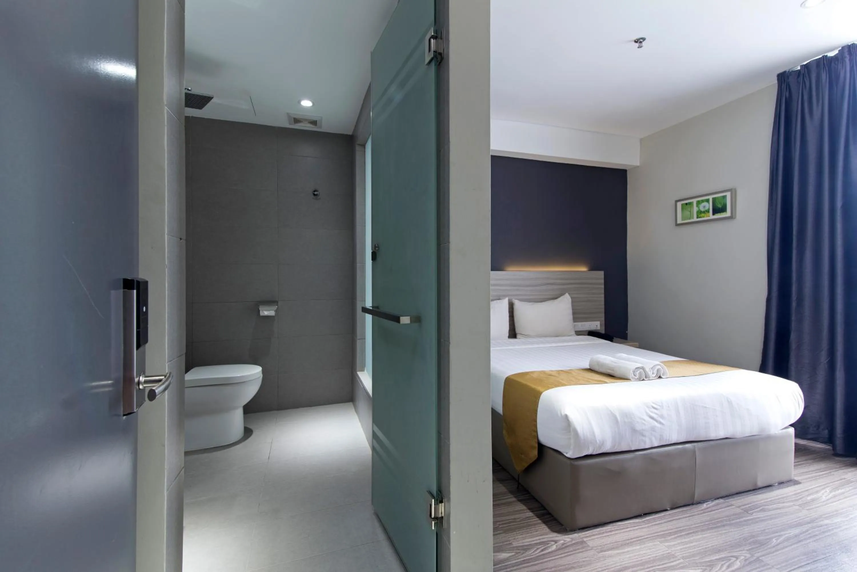 Shower, Bed in Hotel 99 Kelana Jaya - Petaling Jaya