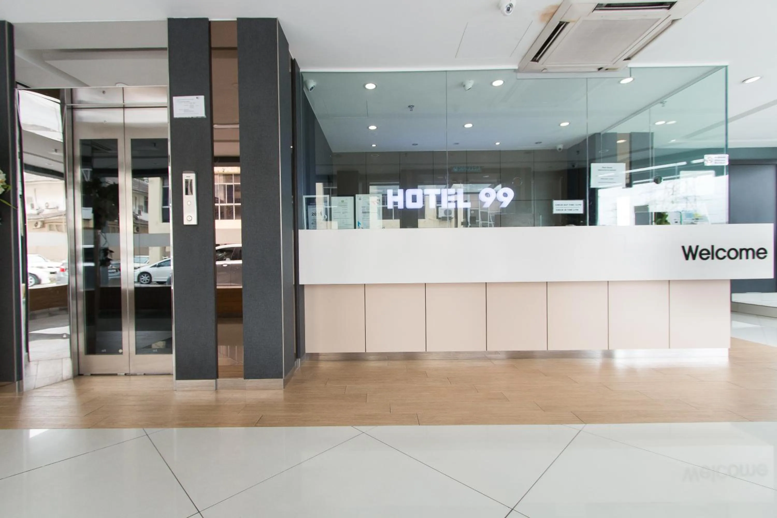 Hotel 99 Kelana Jaya - Petaling Jaya