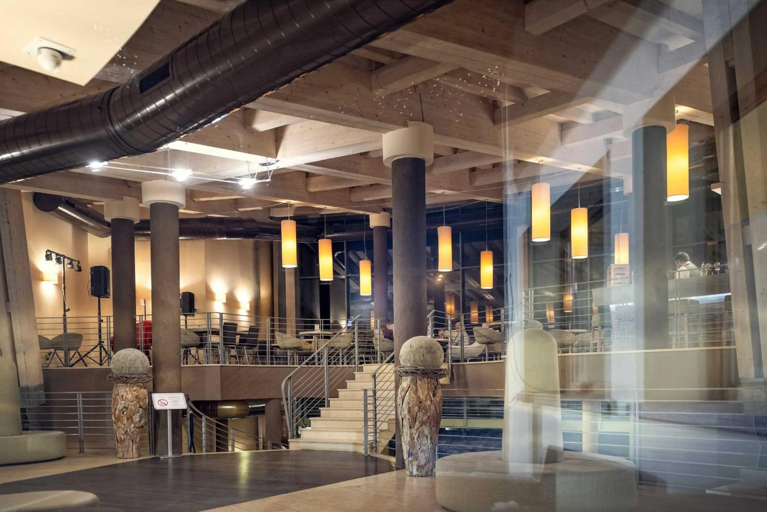 Lounge or bar in Le Blanc Hotel & Spa