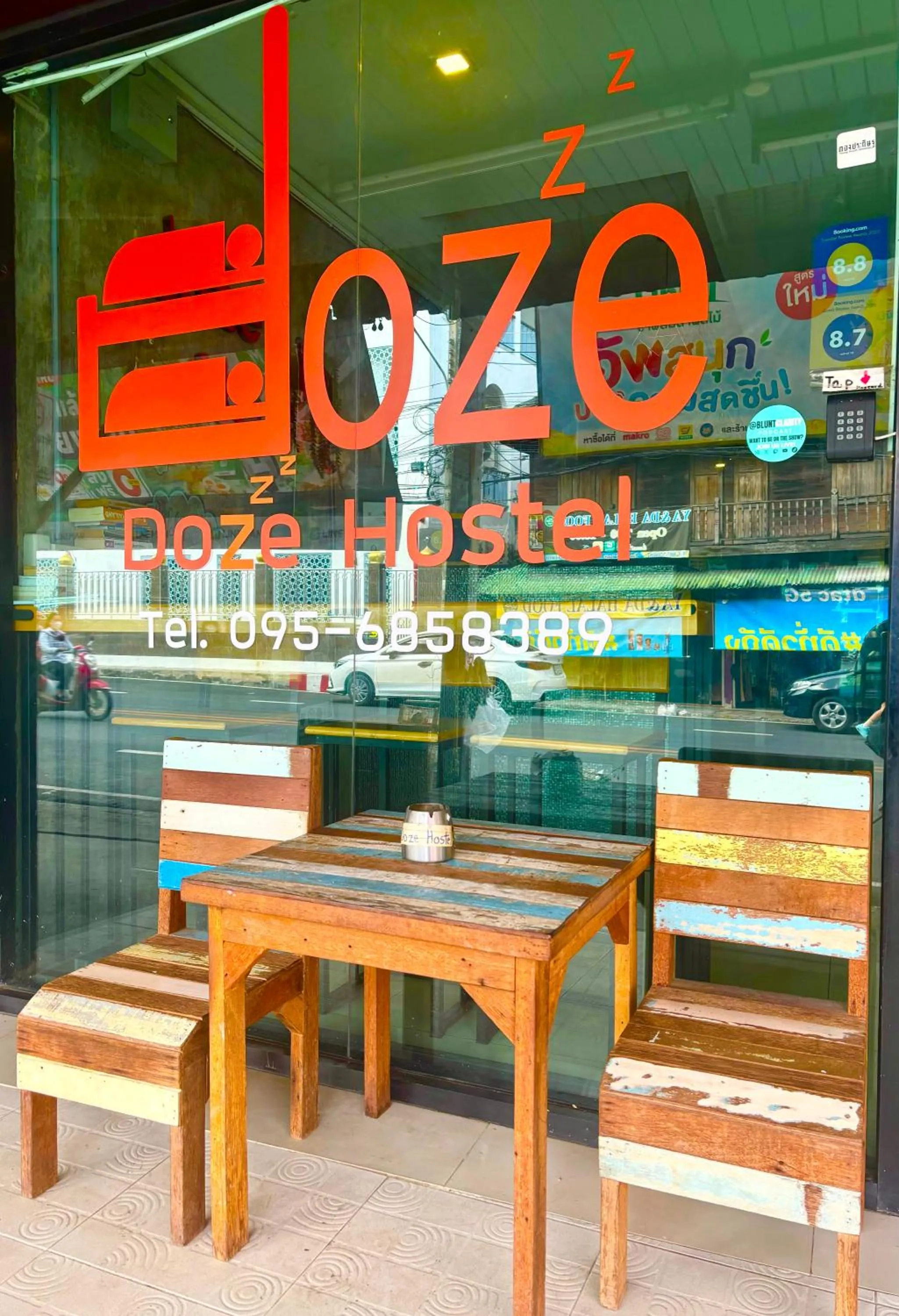 Doze Hostel