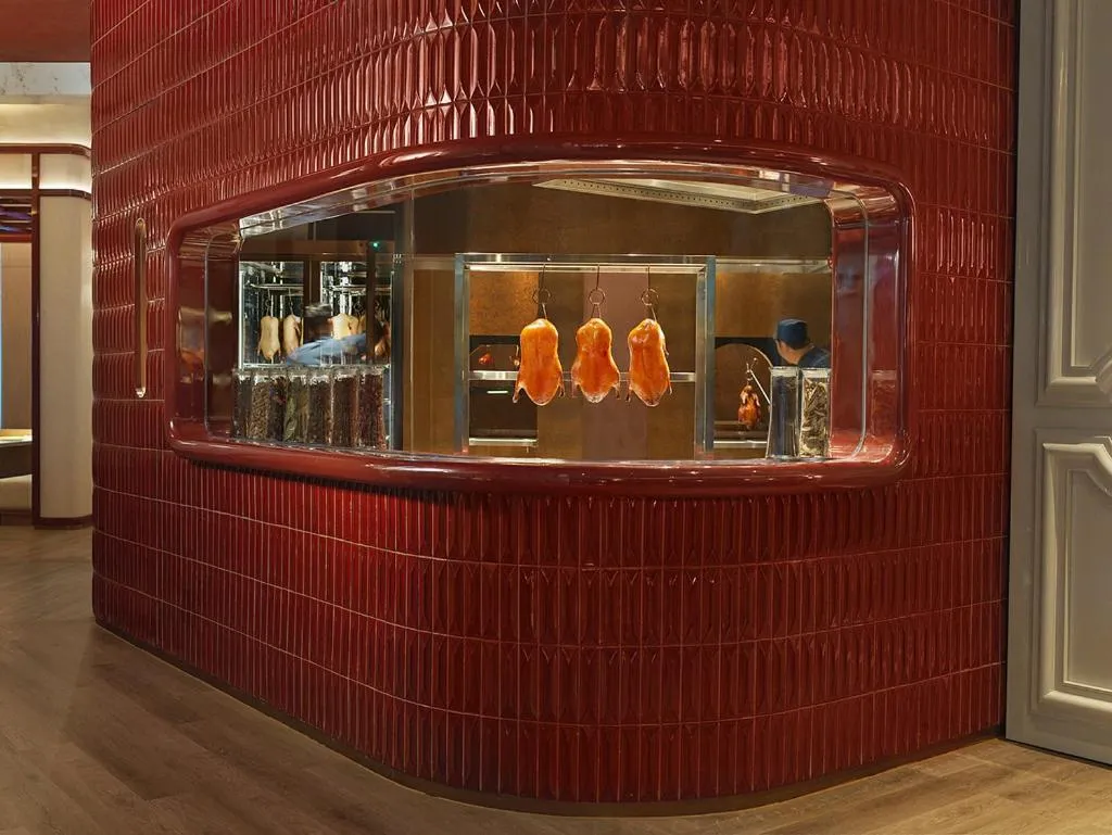 Restaurant/places to eat in Hyatt Centric Victoria Harbour