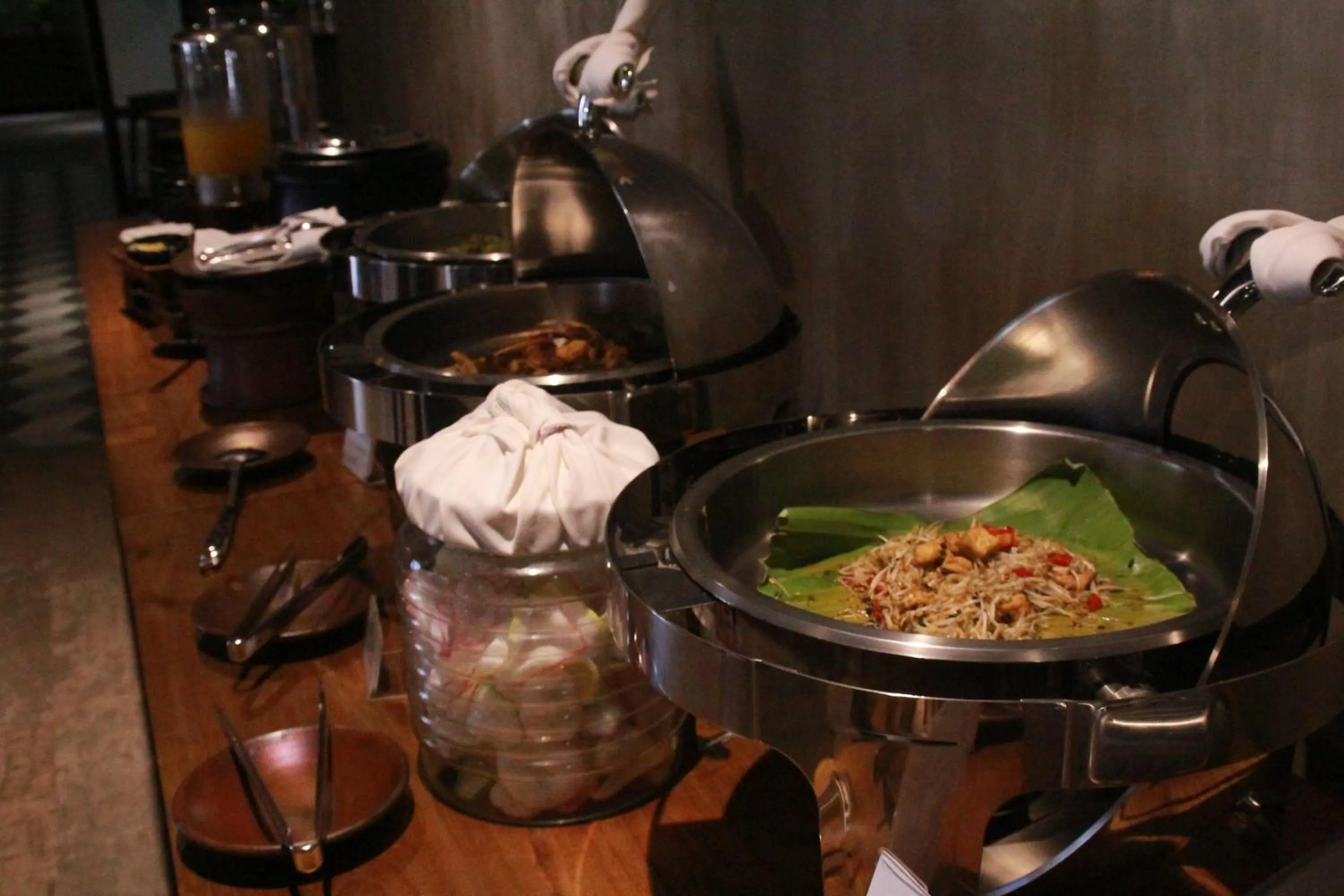 Breakfast in Nite & Day Surabaya - Kedungdoro