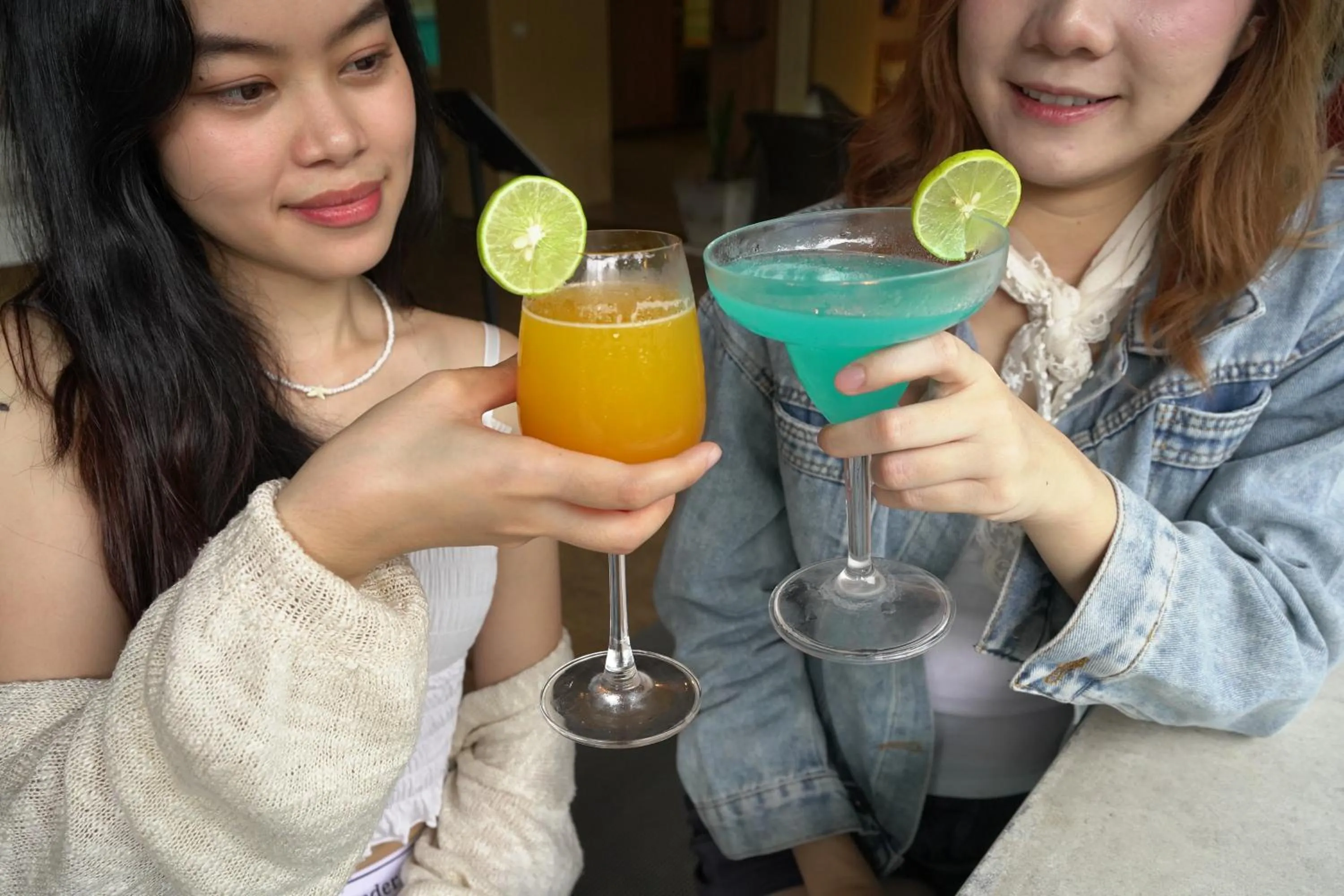 Lounge or bar in Kokotel Krabi Oasis