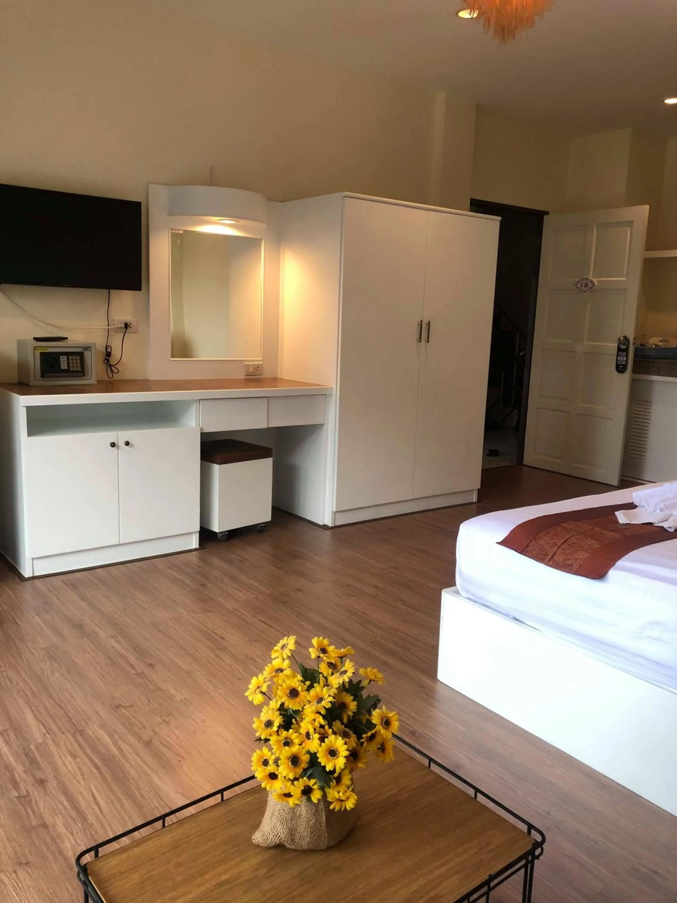 TV and multimedia, Bed in DB Residence