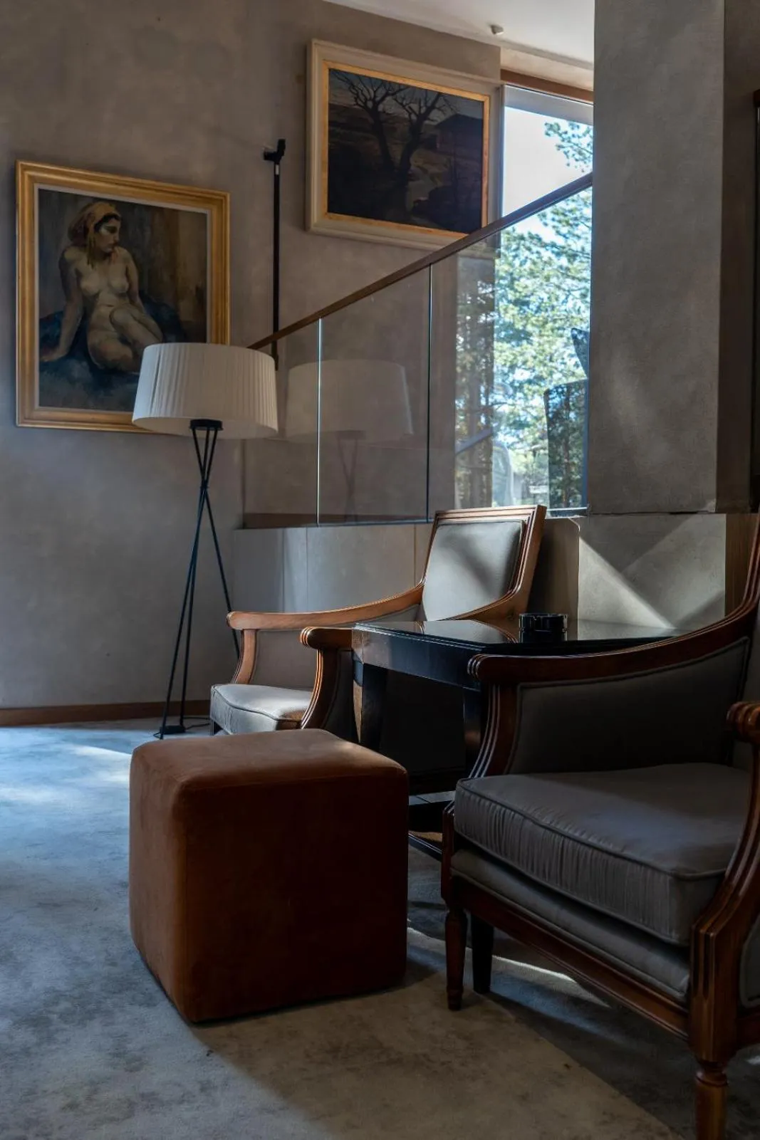 Seating area in Hotel Palisad