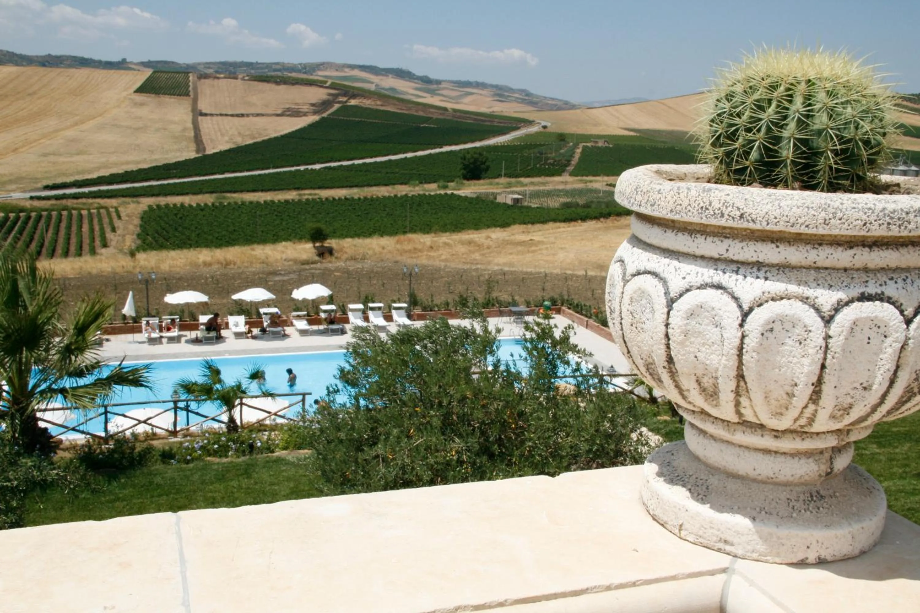 Decorative detail in Don Giovanni Hotel