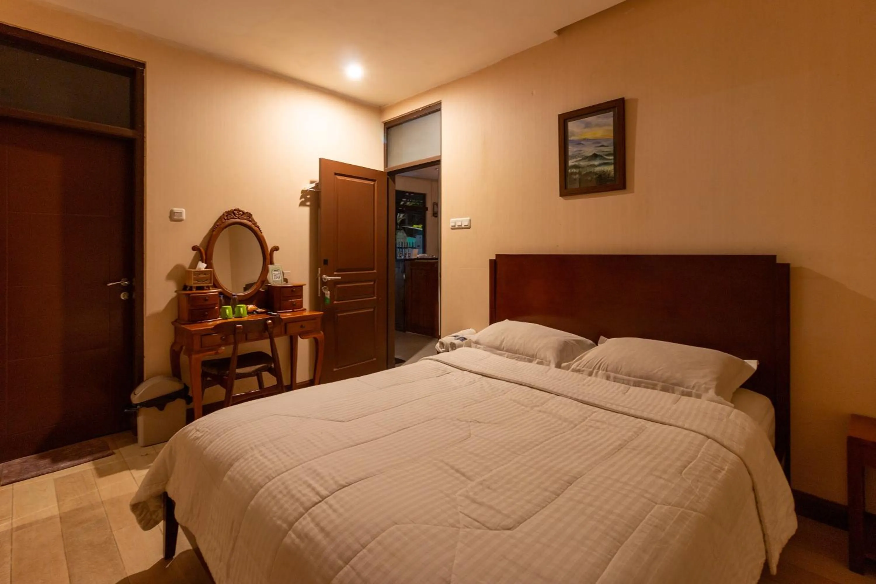 Bed in Jayagiri Guesthouse By Belgareti