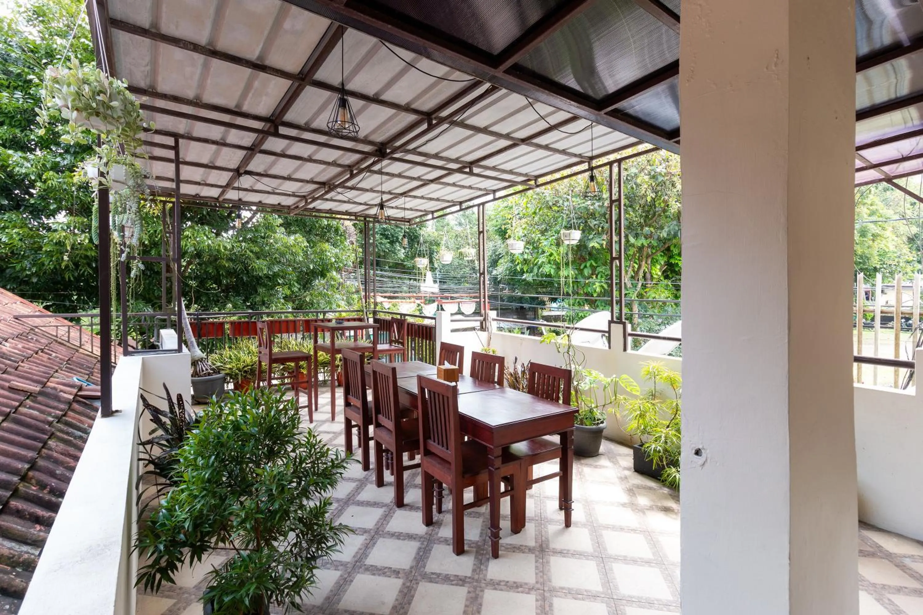 Area and facilities in Jayagiri Guesthouse By Belgareti