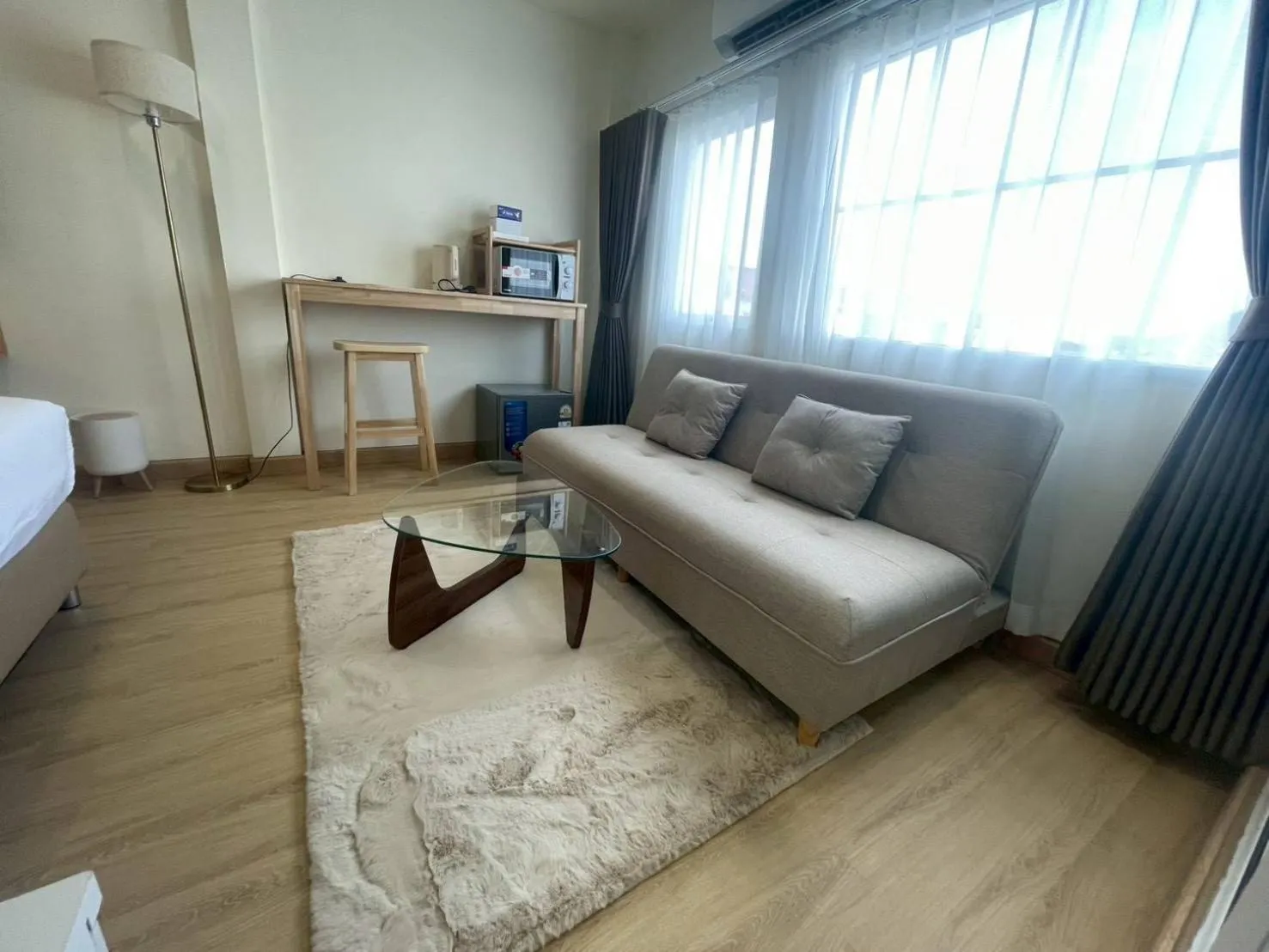 Living room, Bed in Shade House - Phuket Downtown