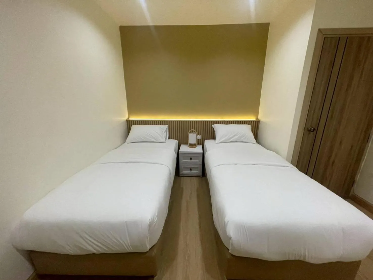 Bed in Shade House - Phuket Downtown