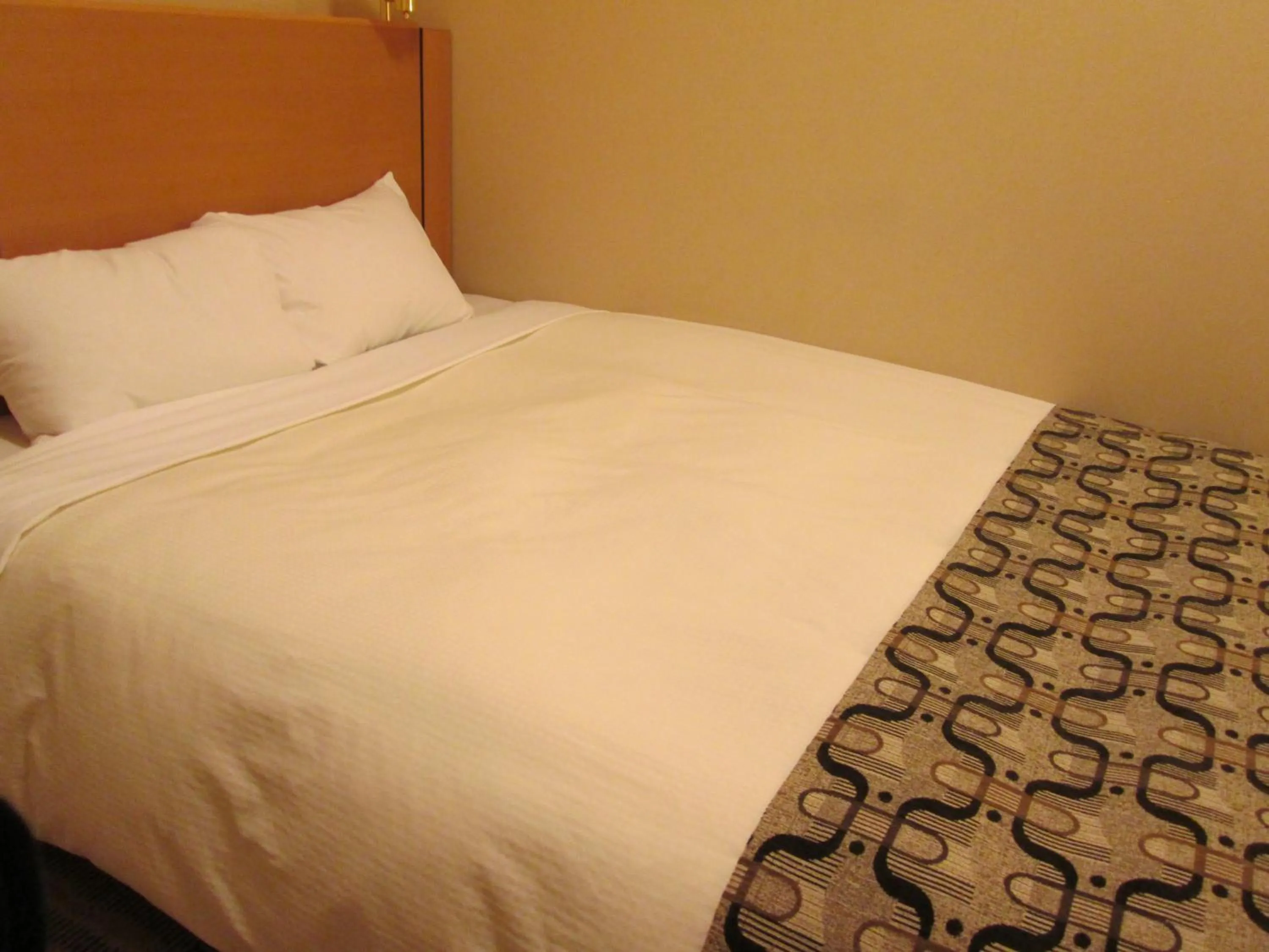 Bedroom, Bed in Yamagata Eki Nishiguchi Washington Hotel