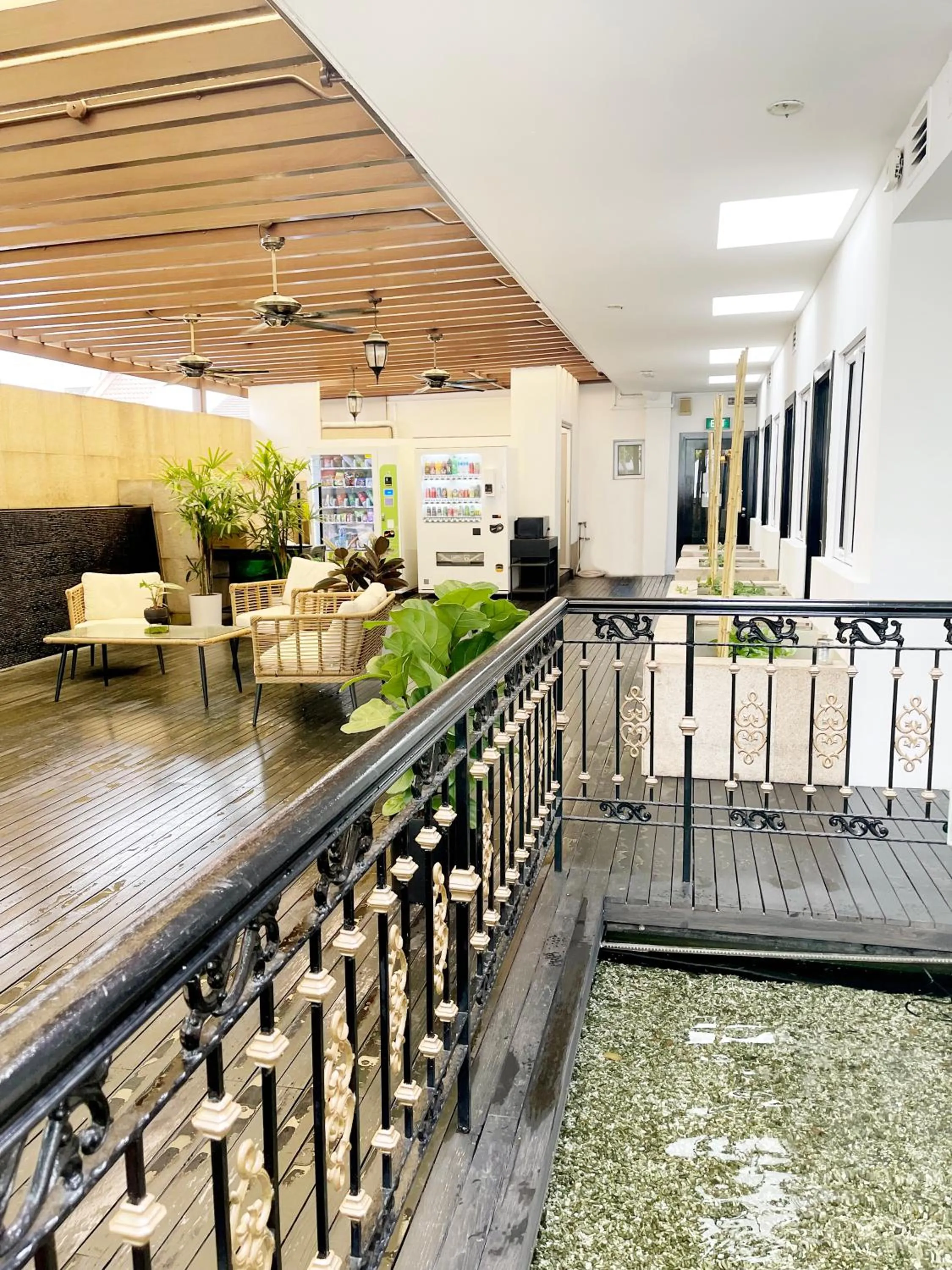 Balcony/Terrace in The Snooze Hotel Marine Parade