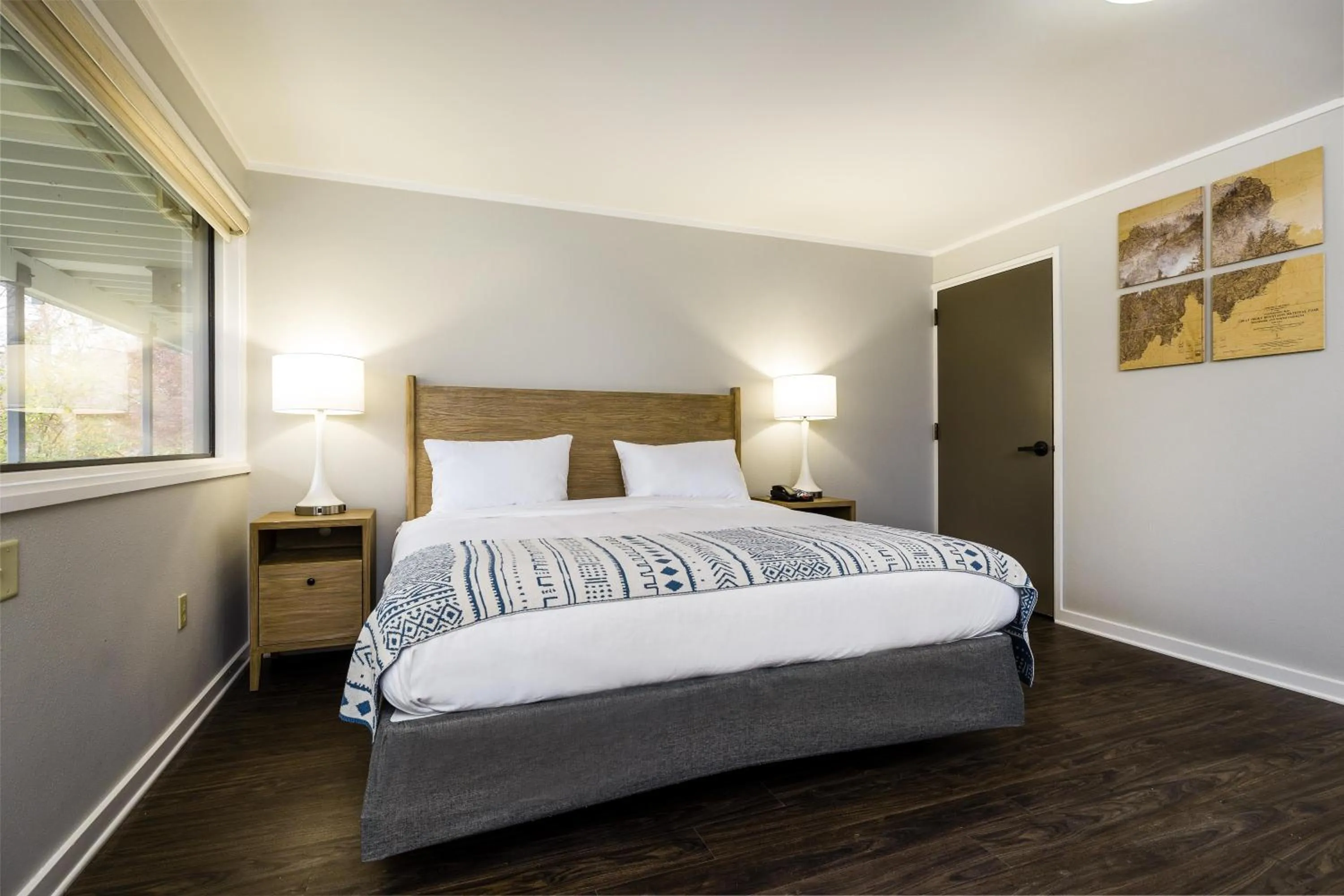 Bed in Waynesville Inn and Golf Club, Tapestry Collection by Hilton