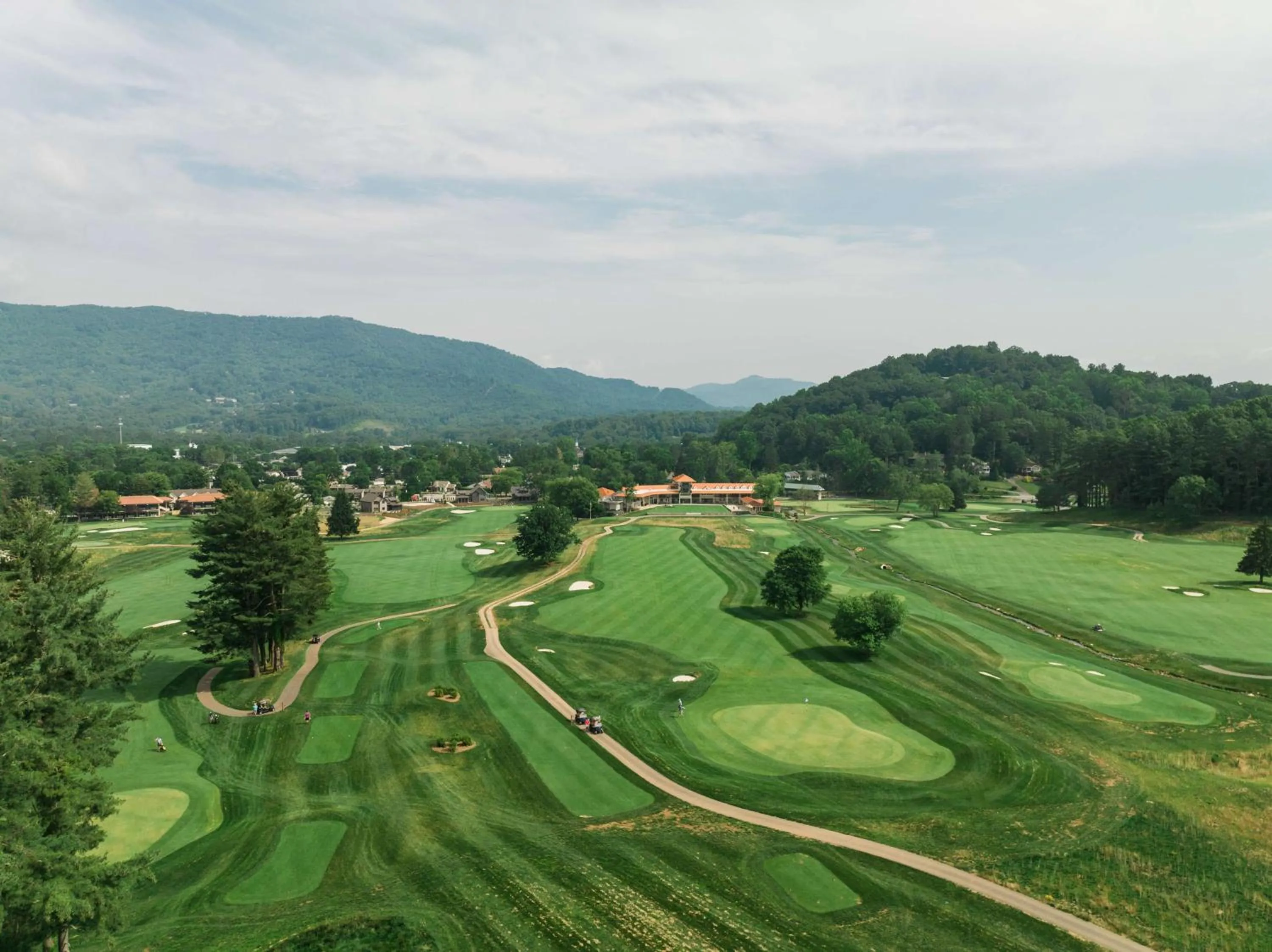 Golfcourse in Waynesville Inn & Golf Club, Trademark Collection by Wyndham