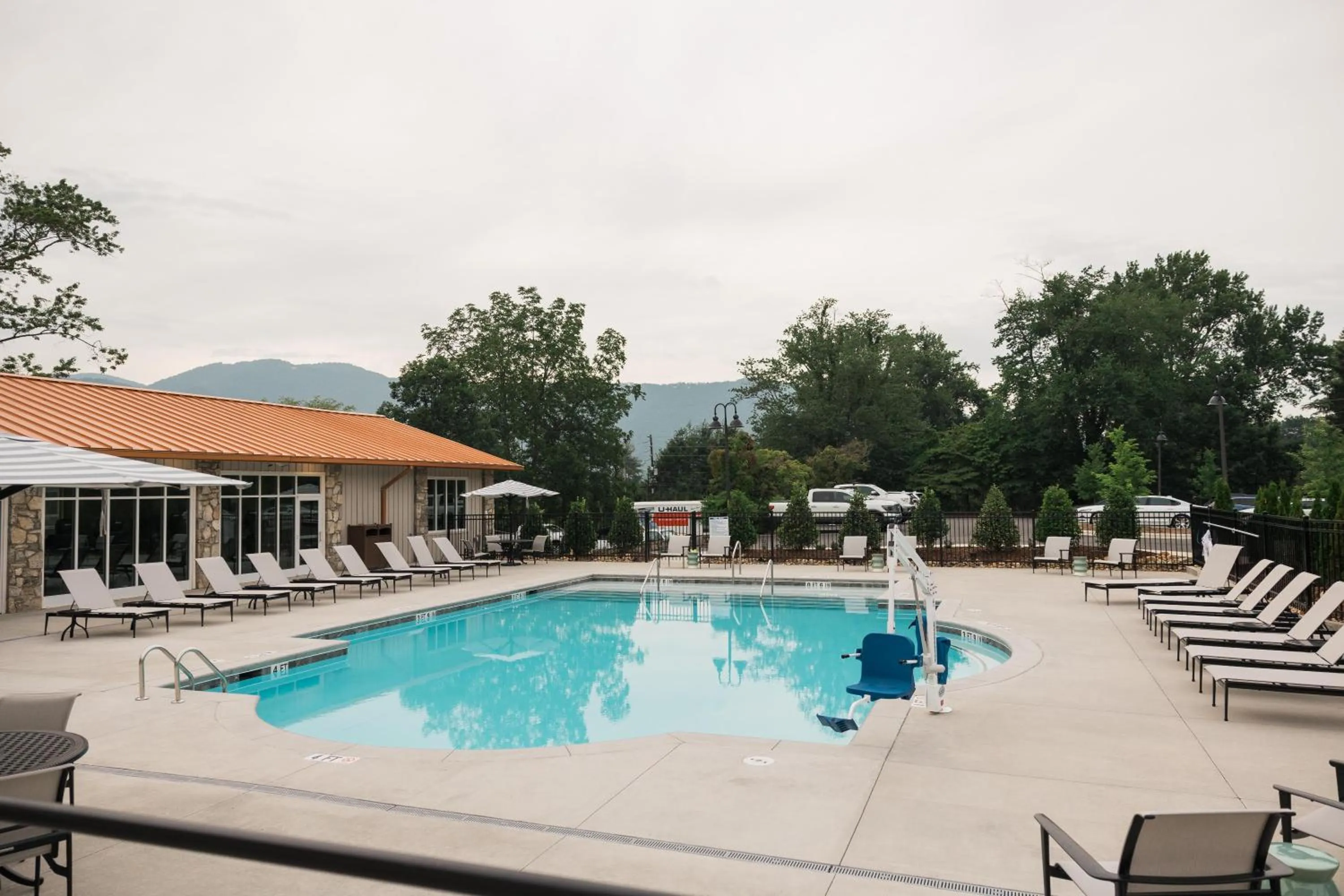 Pool view in Waynesville Inn and Golf Club, Tapestry Collection by Hilton