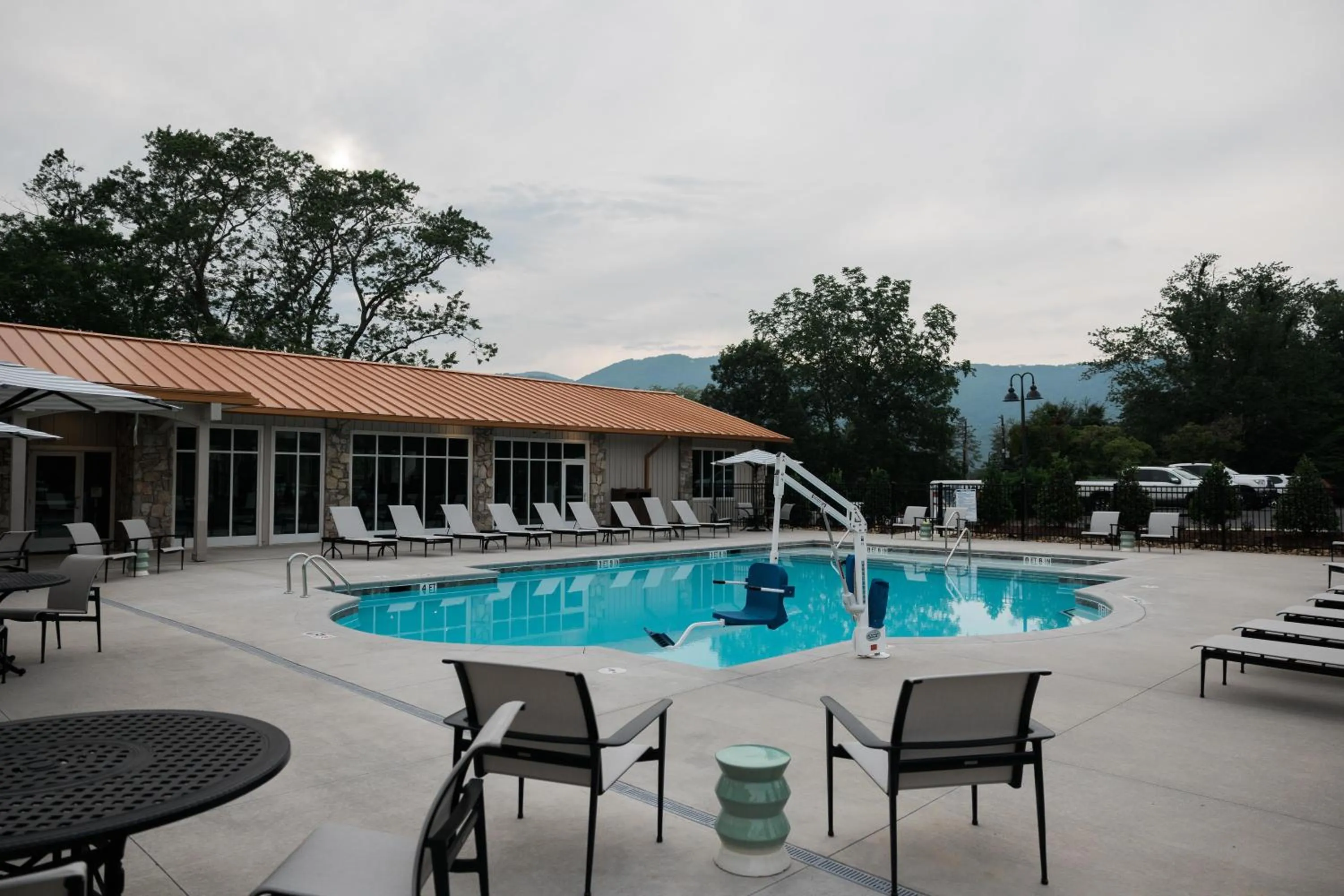 Pool view in Waynesville Inn and Golf Club, Tapestry Collection by Hilton
