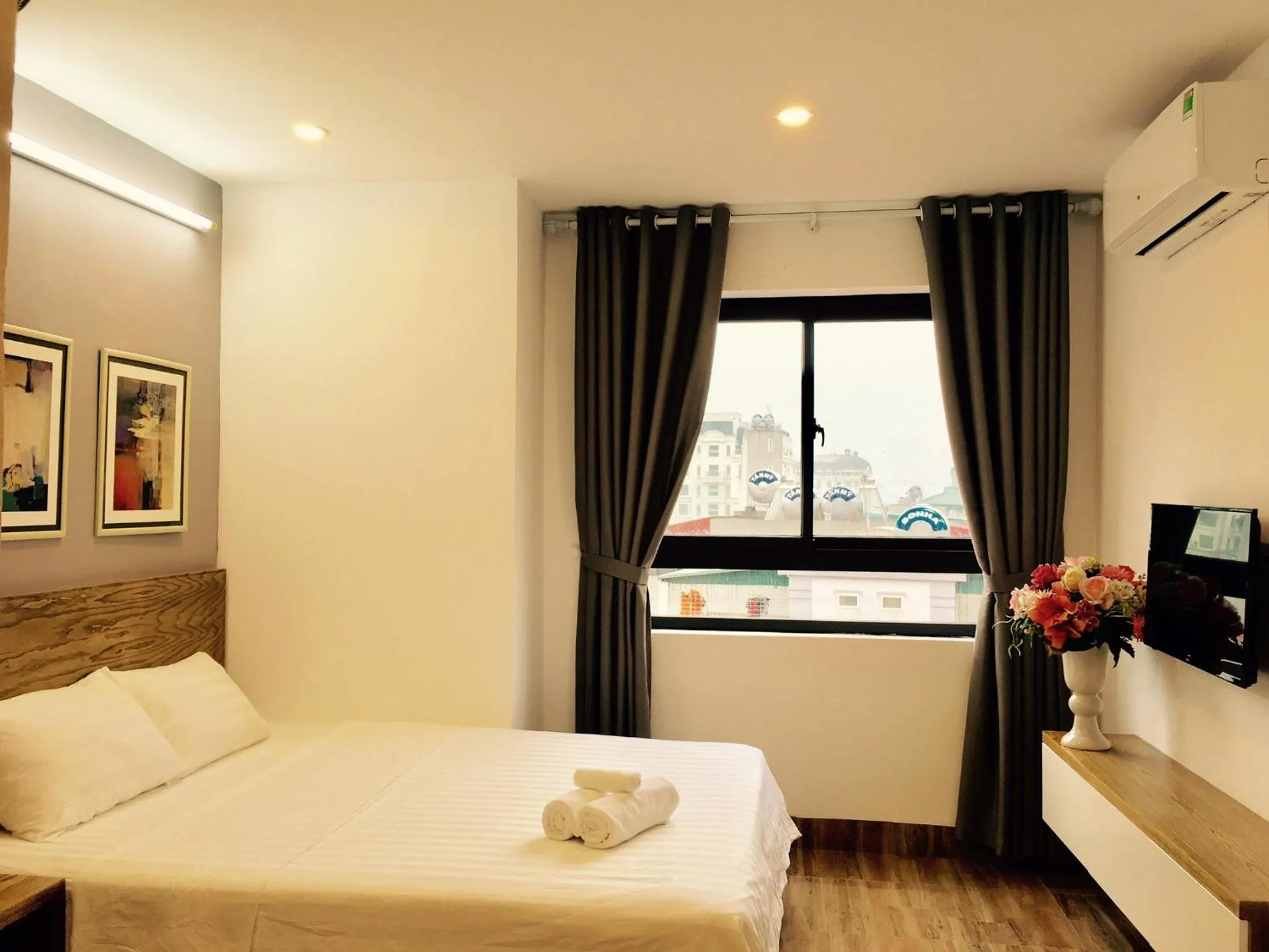 V House 5 Serviced Apartment