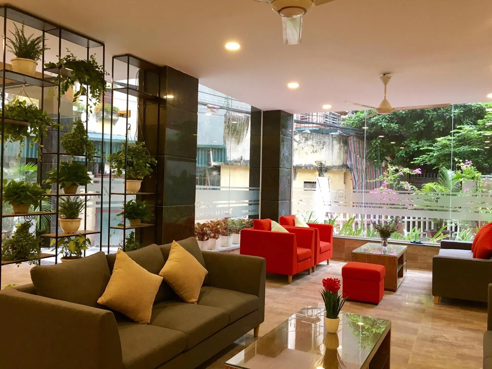 V House 5 Serviced Apartment