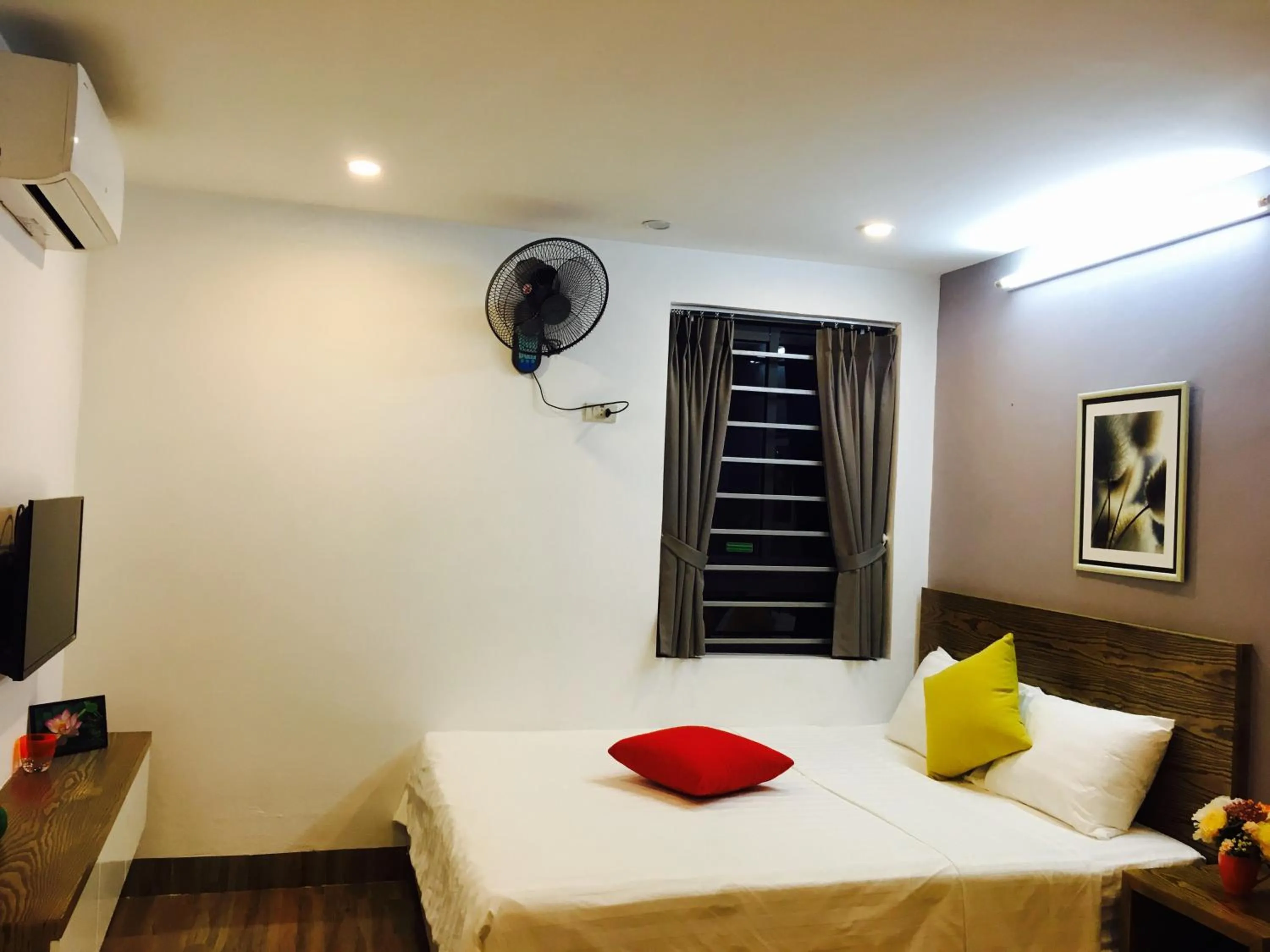 V House 5 Serviced Apartment