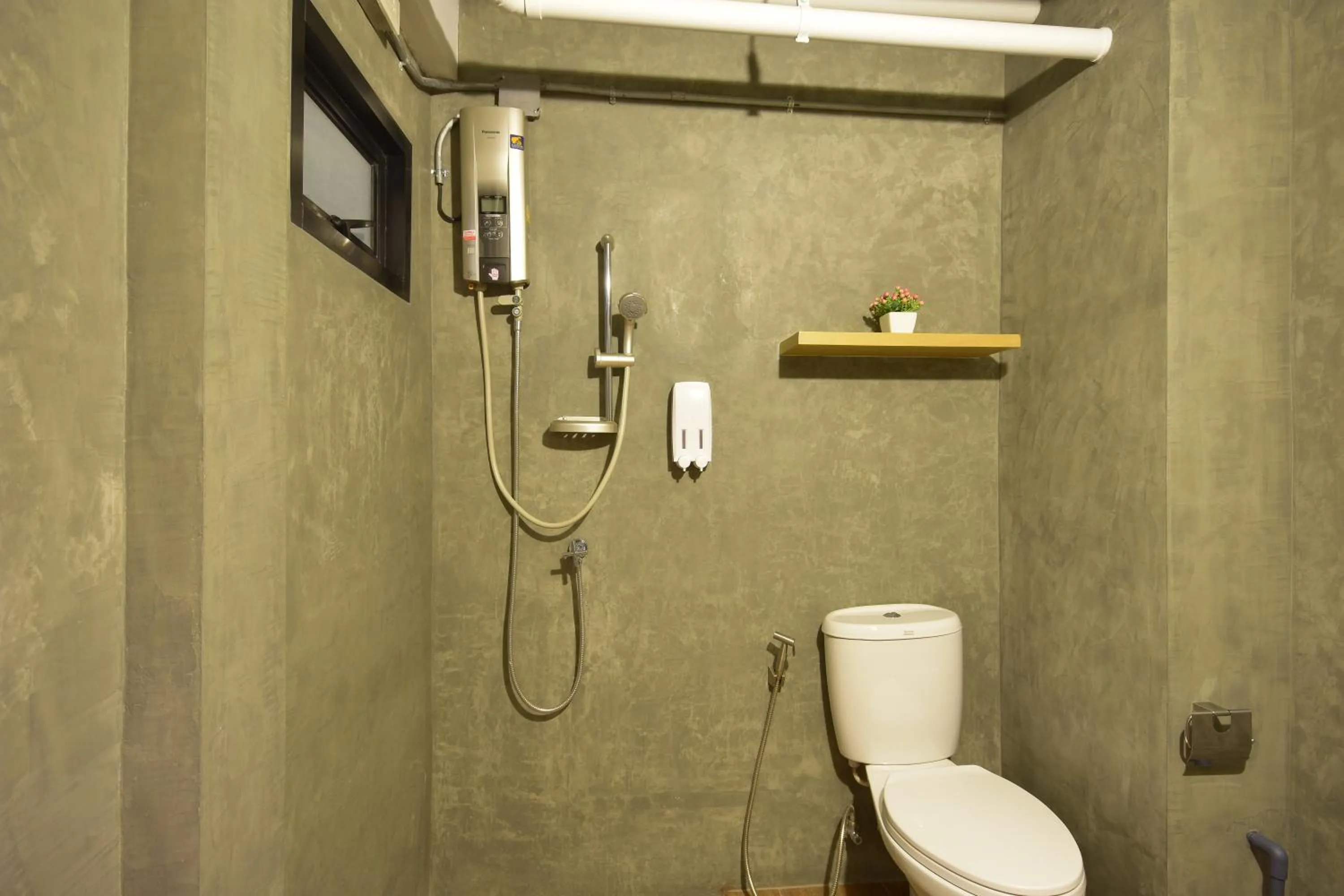 The Chatbox Silom Hostel