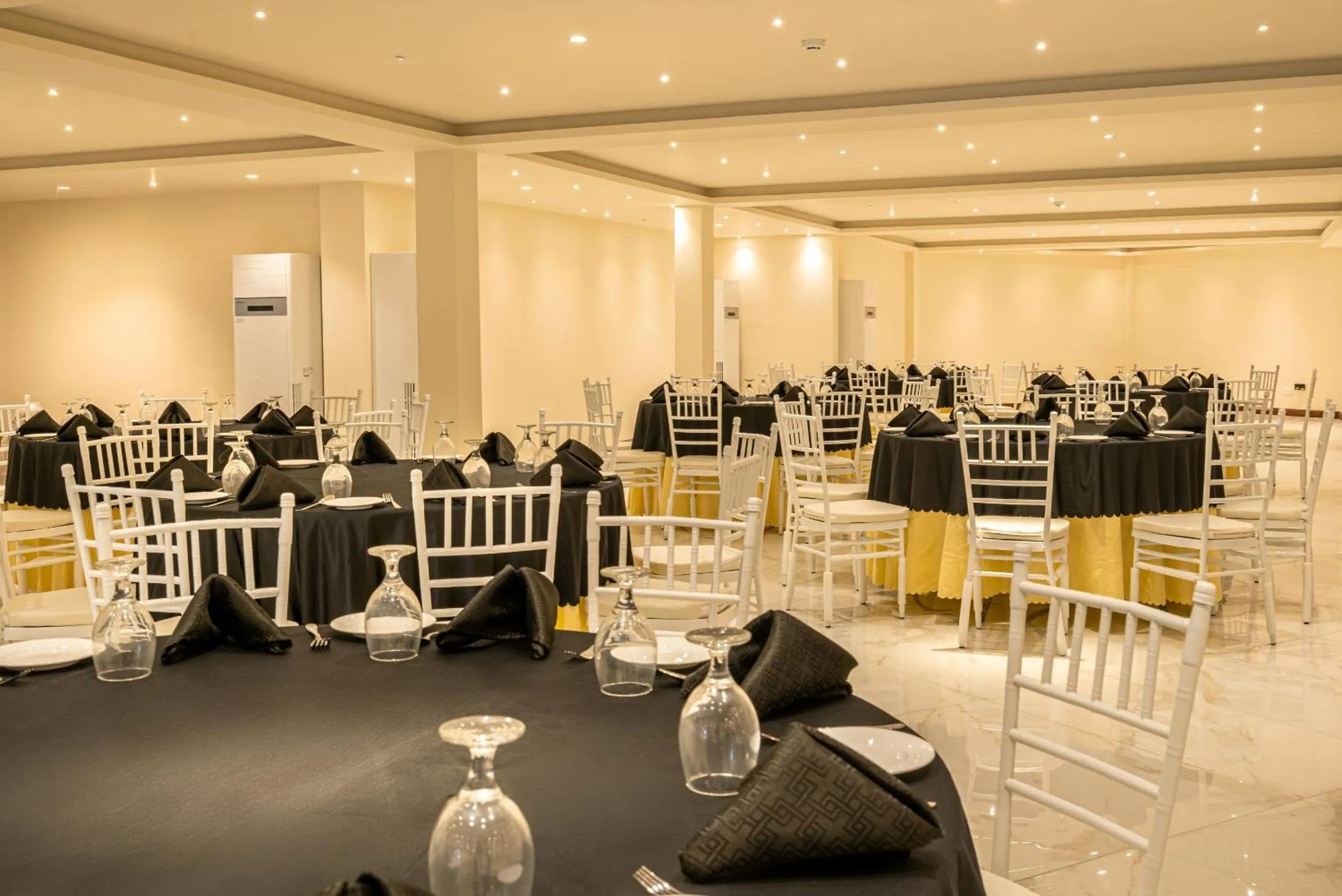 Banquet/Function facilities in Lavendish Wild Safari