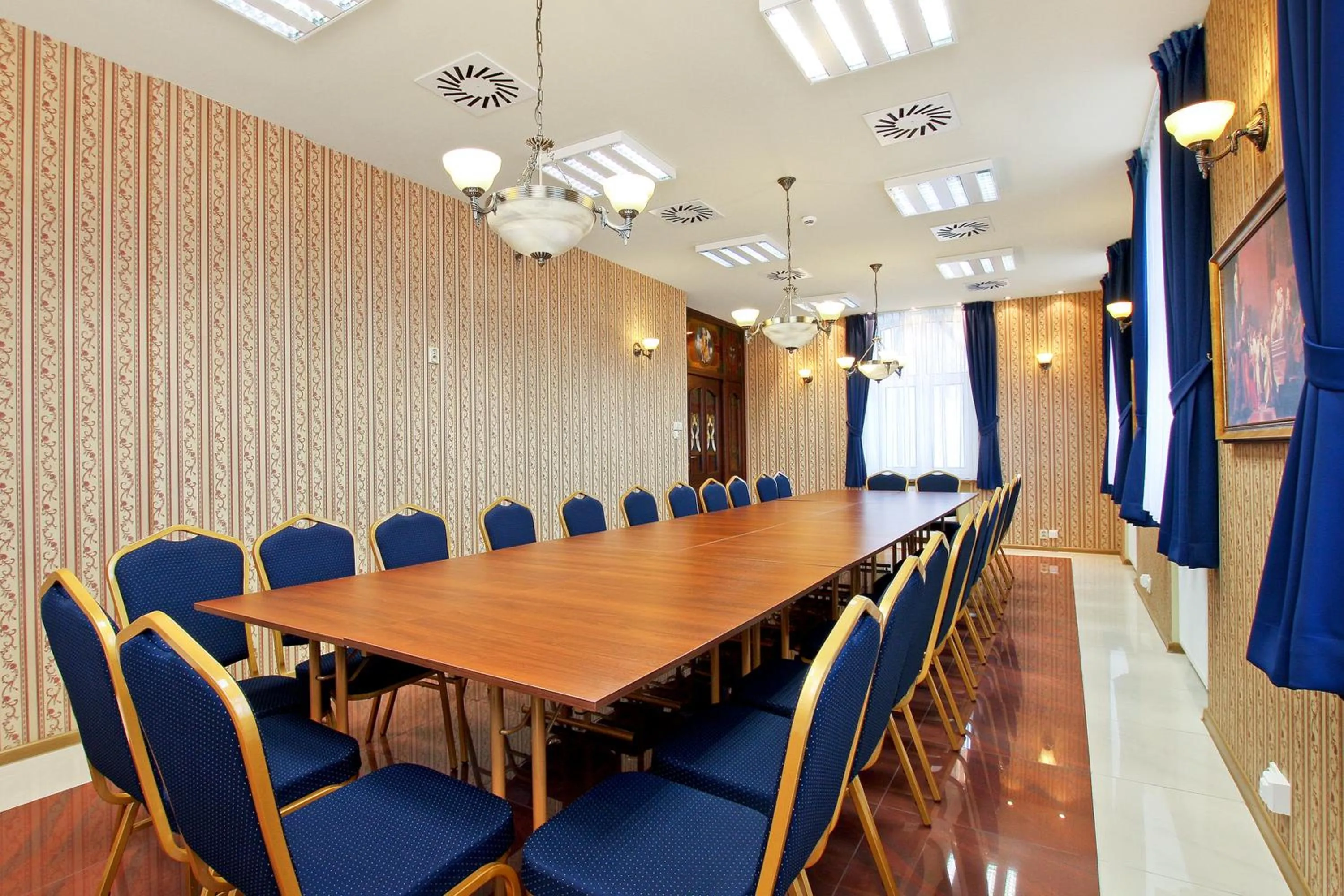 Meeting/conference room in Pałac Saturna