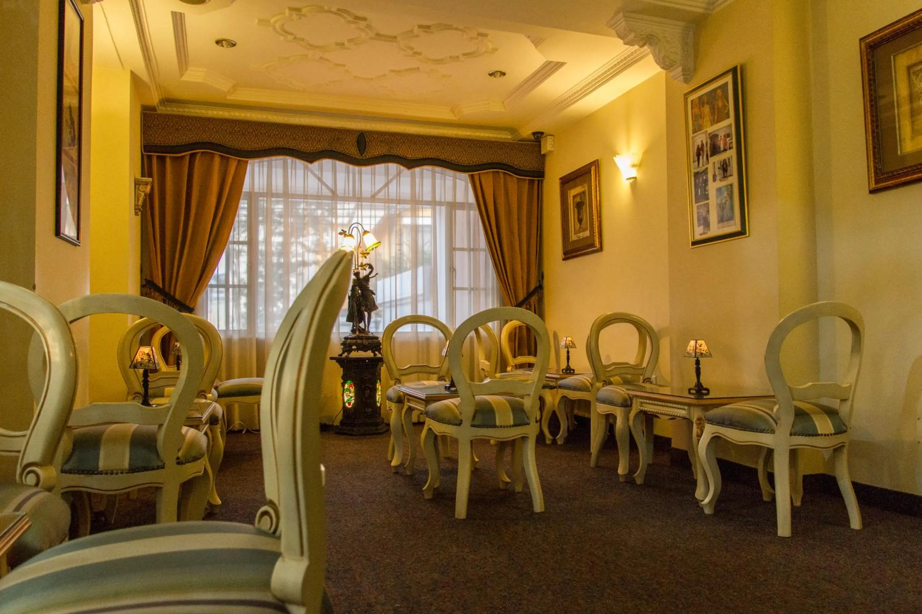 Lounge or bar in Eugenia Hotel