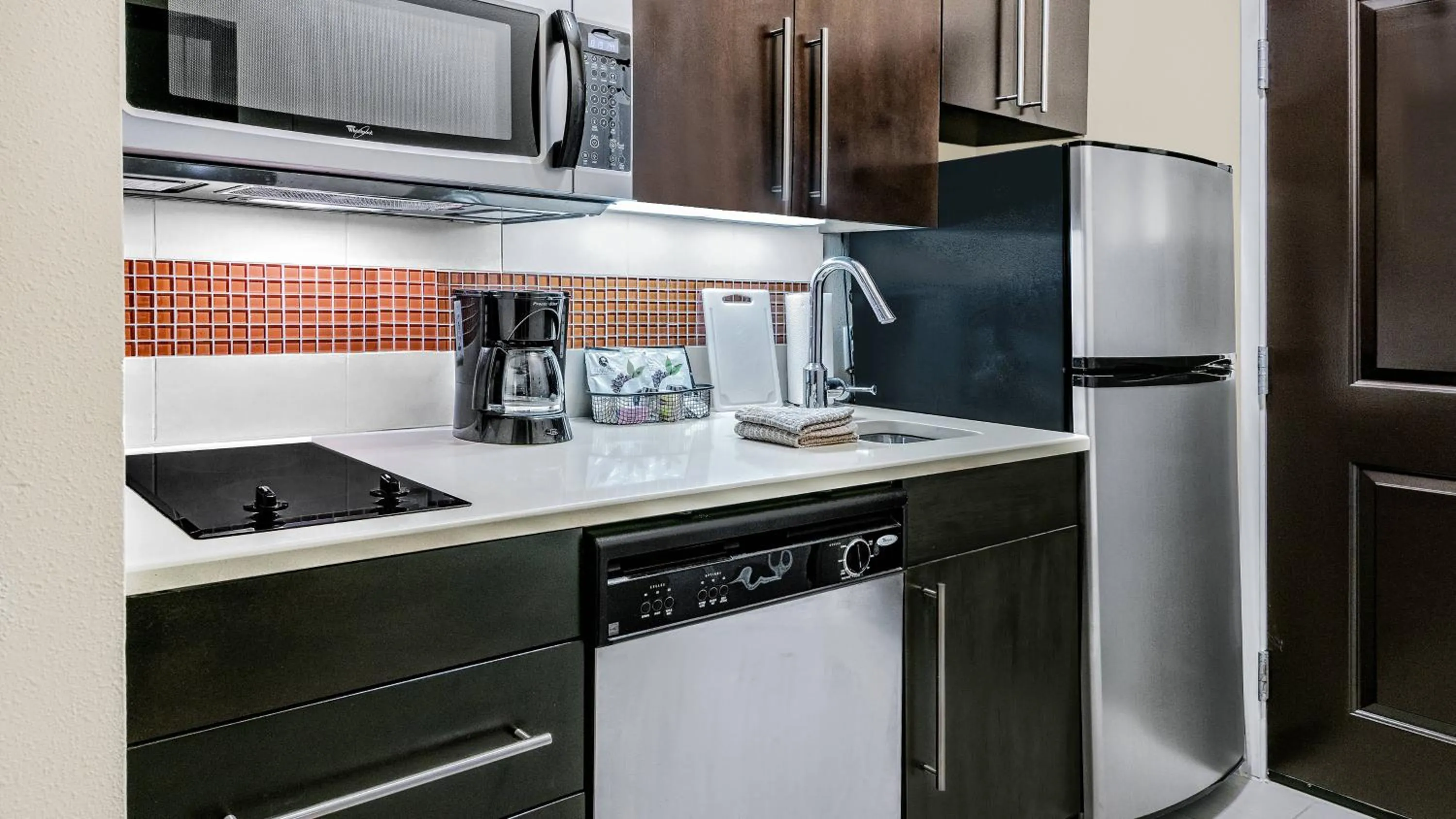 Coffee/tea facilities in TownePlace Suites by Marriott San Antonio Downtown Riverwalk