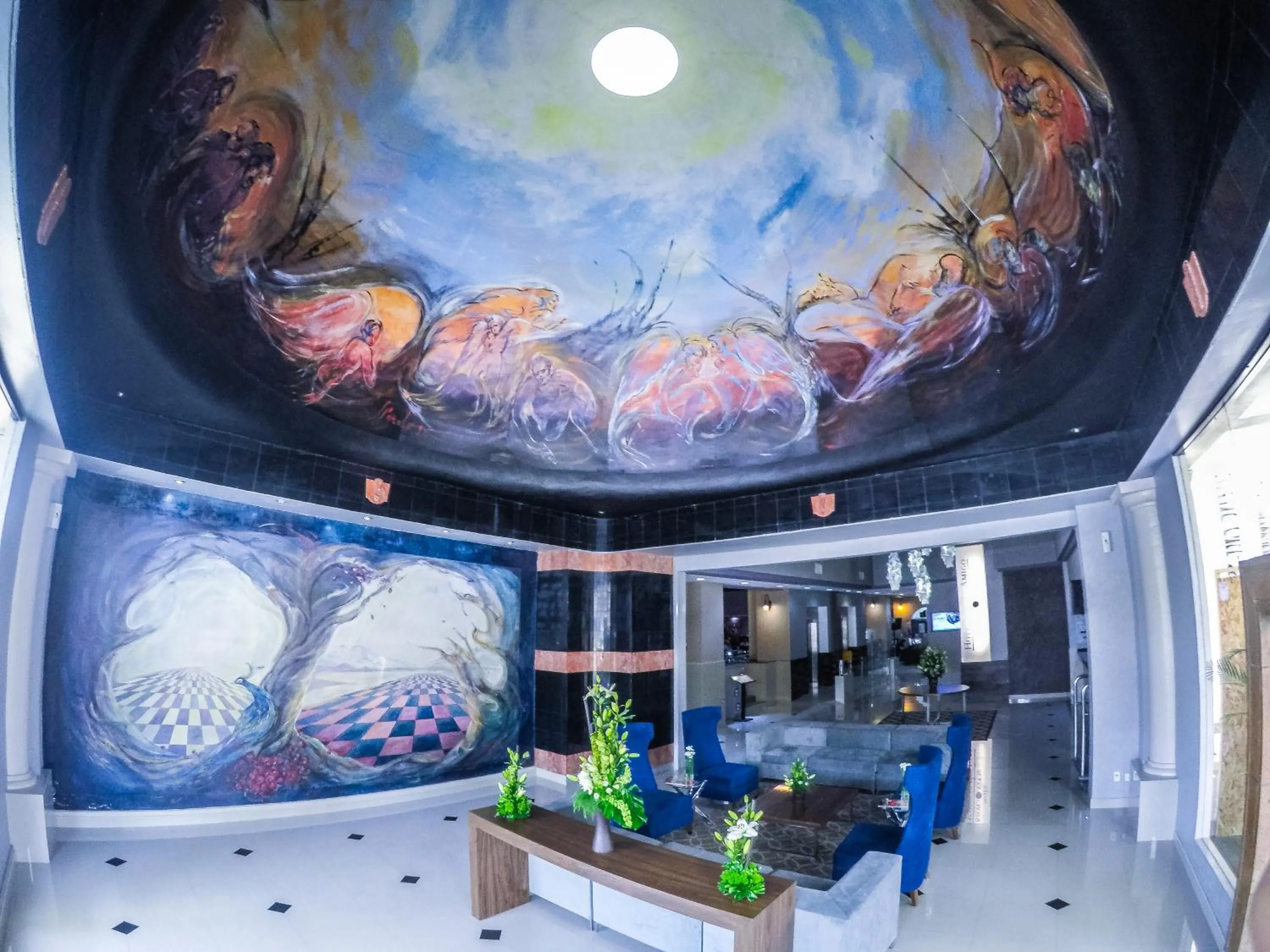 Communal lounge/ TV room in Pueblo Amigo Hotel Plaza y Casino