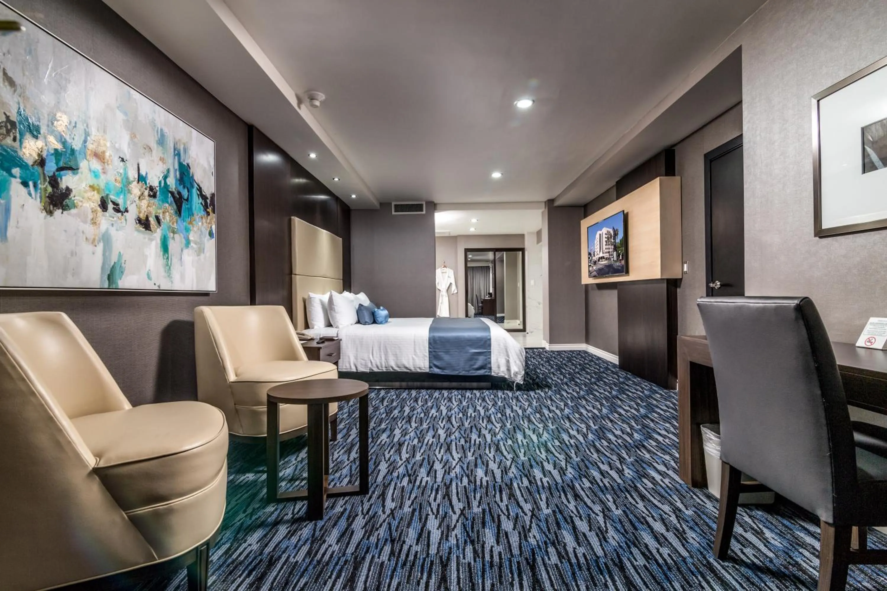 Bed in Pueblo Amigo Hotel Plaza y Casino