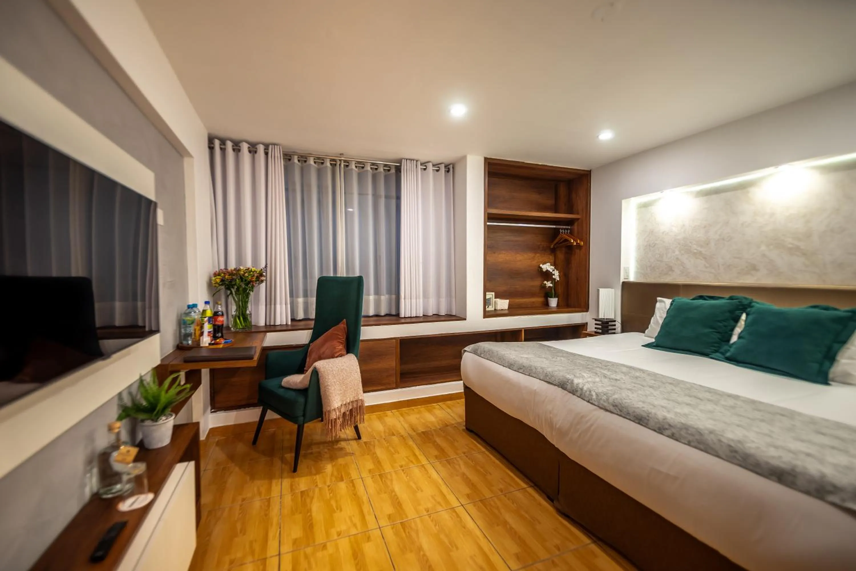 Double Room in Hotel Corregidor by Cassana