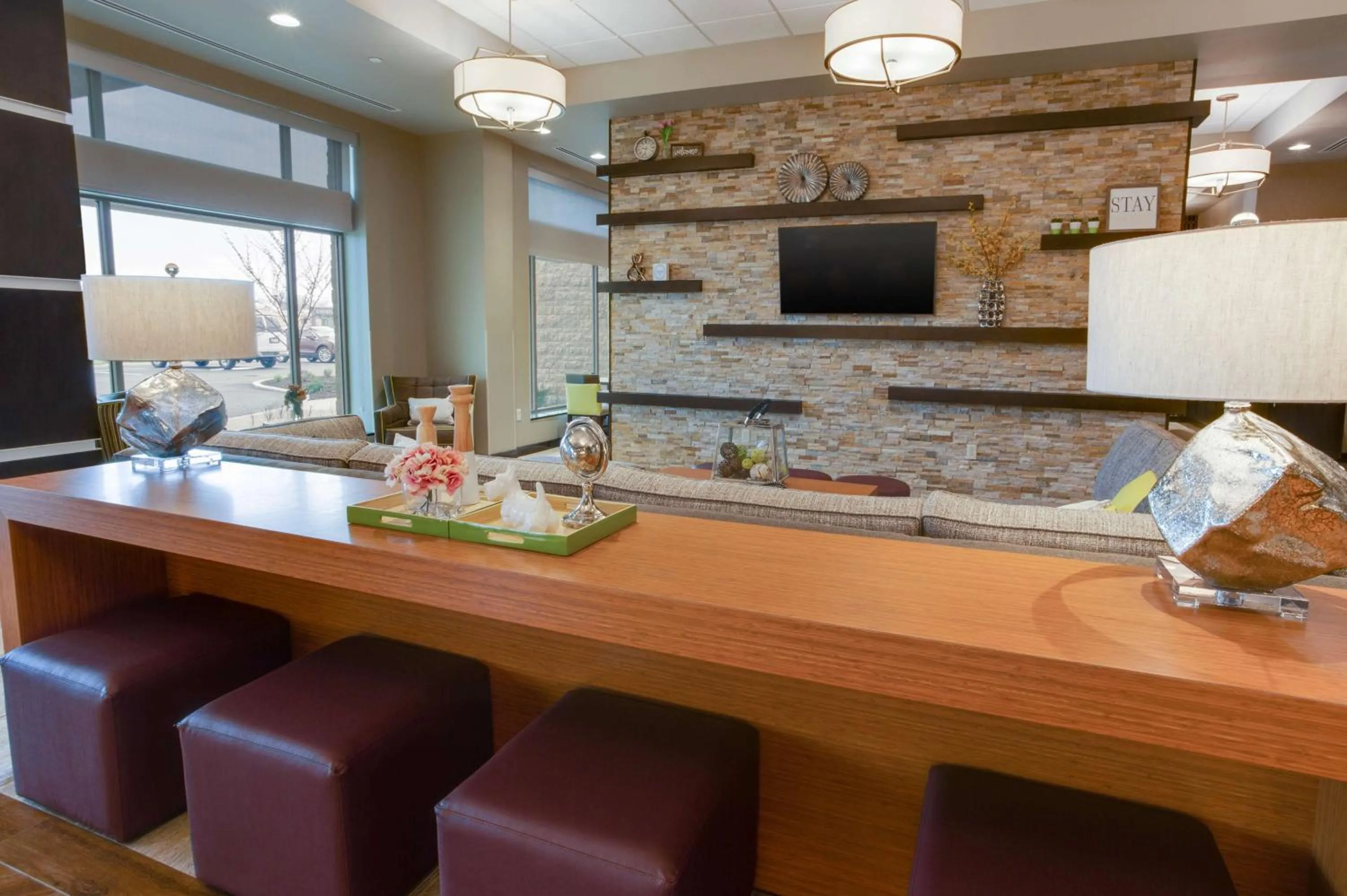 Lobby or reception in Drury Inn & Suites Pittsburgh Airport Settlers Ridge