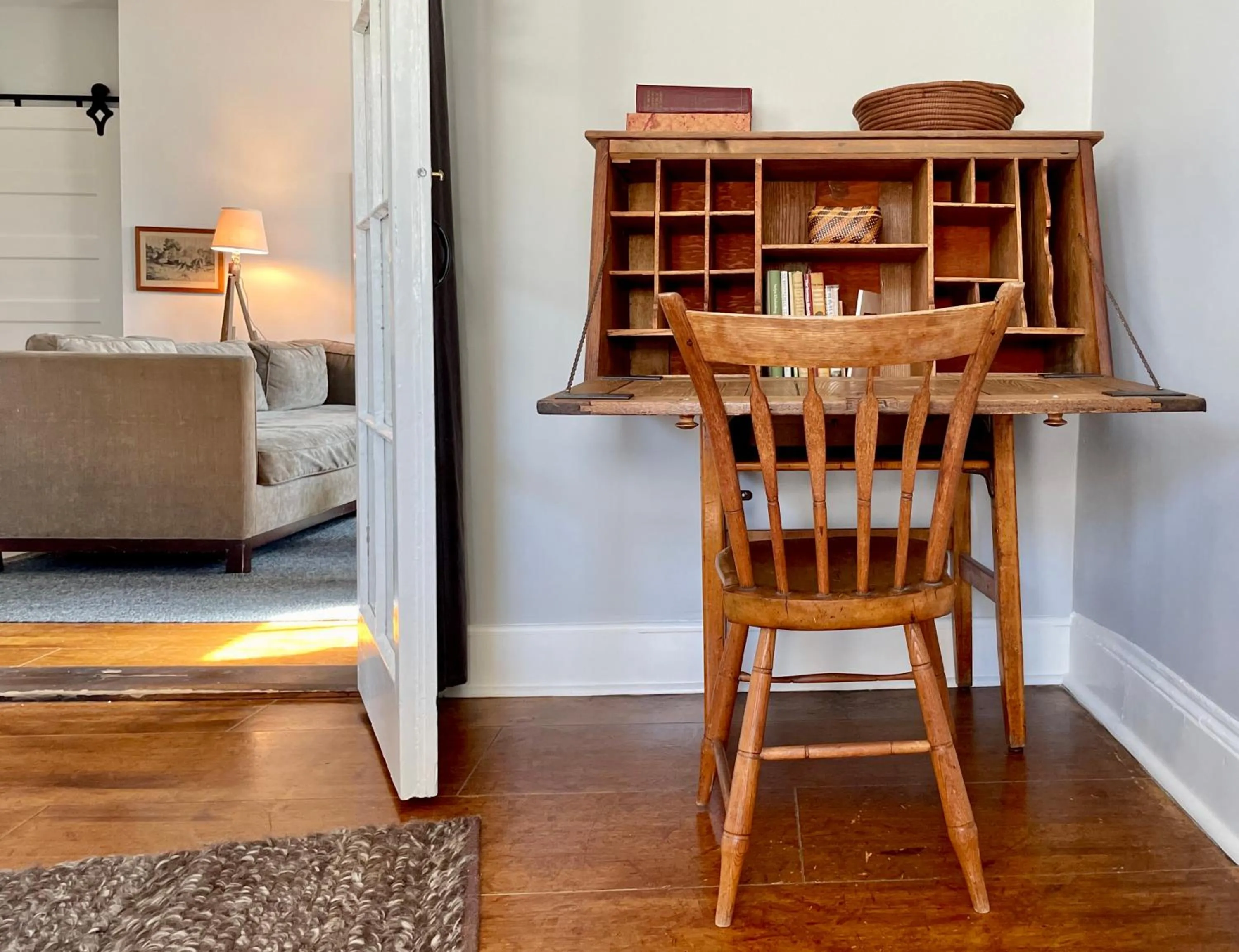 Decorative detail in Wm. Farmer and Sons