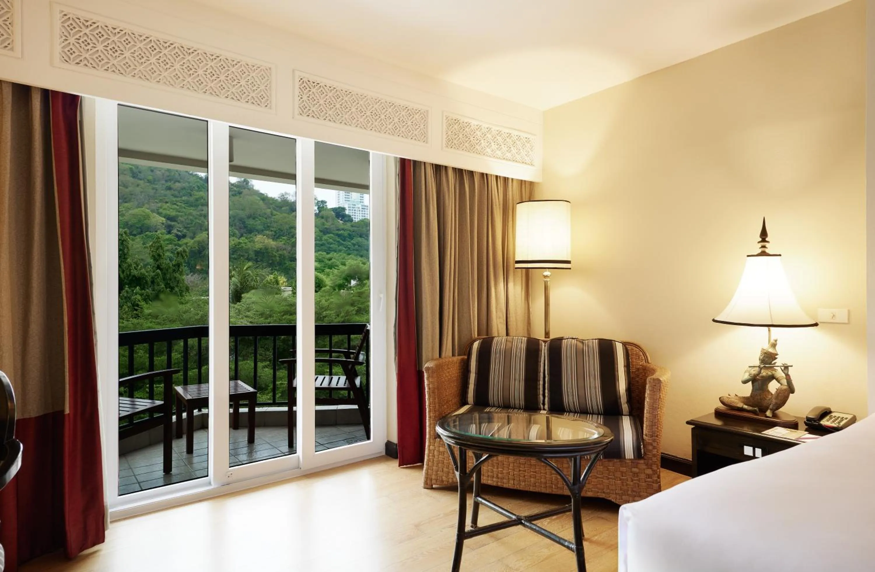 Area and facilities, Bed in Siam Bayshore Resort Pattaya