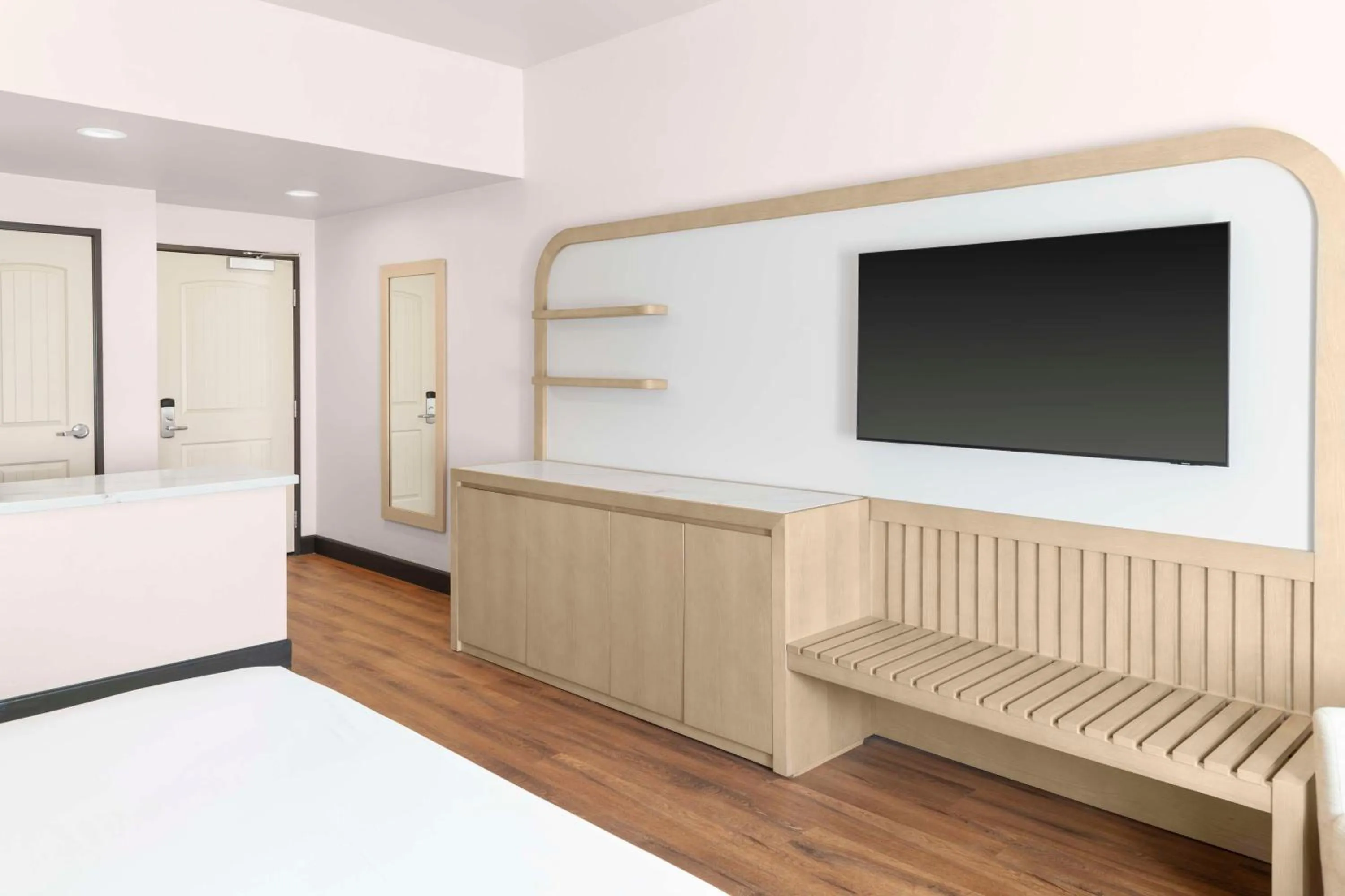 Bed in DoubleTree by Hilton Phoenix-Gilbert