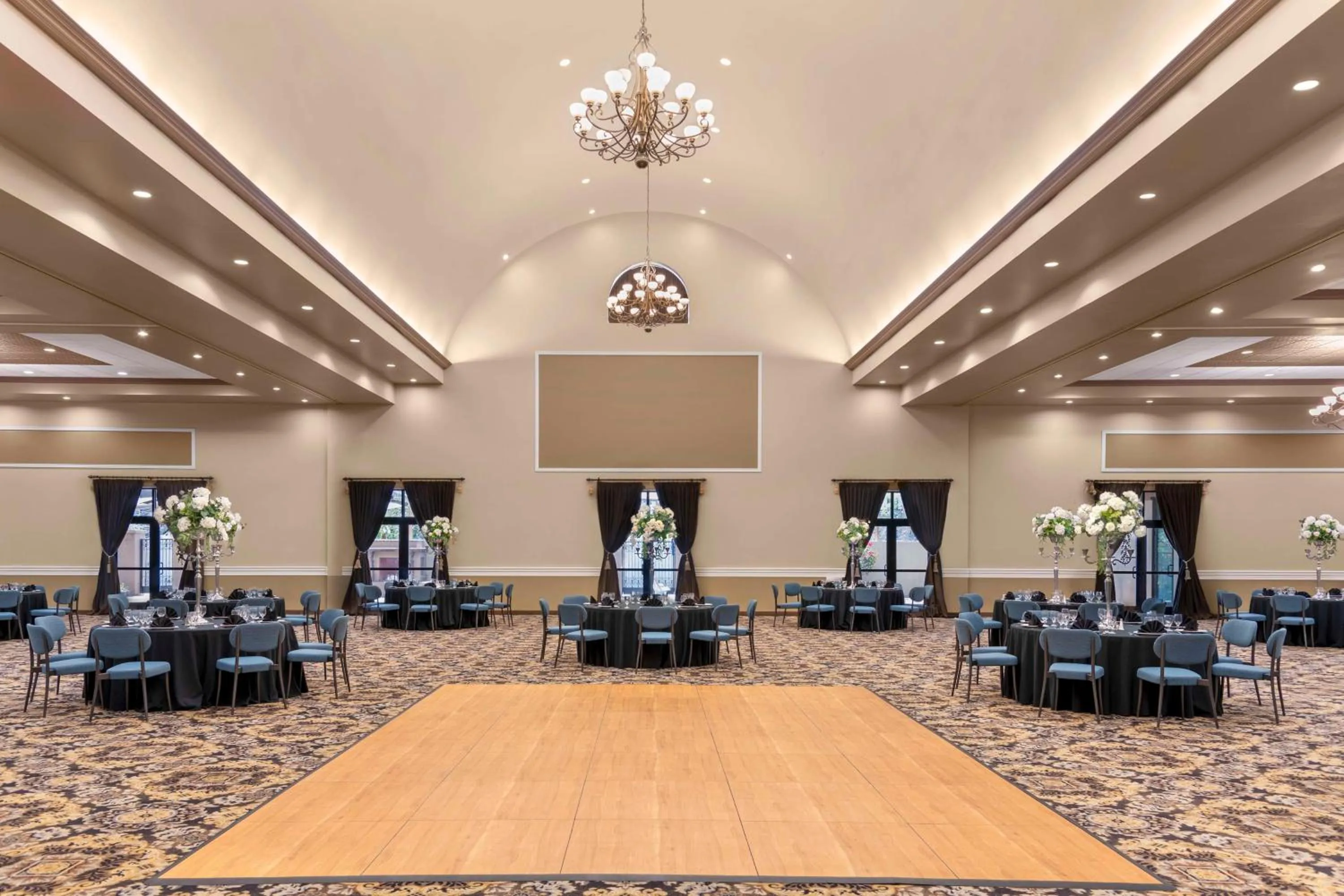Meeting/conference room in DoubleTree by Hilton Phoenix-Gilbert