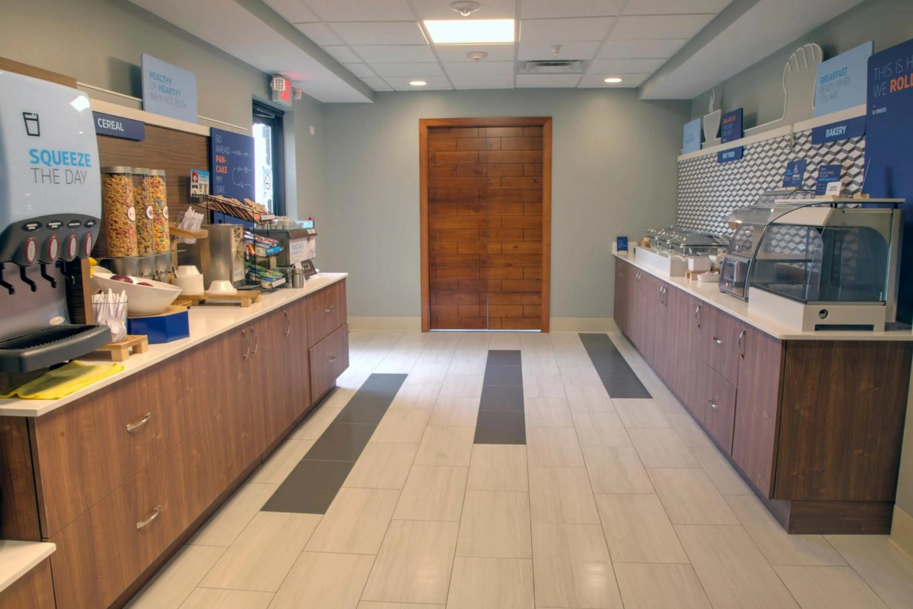 Breakfast in Holiday Inn Express Rochelle by IHG