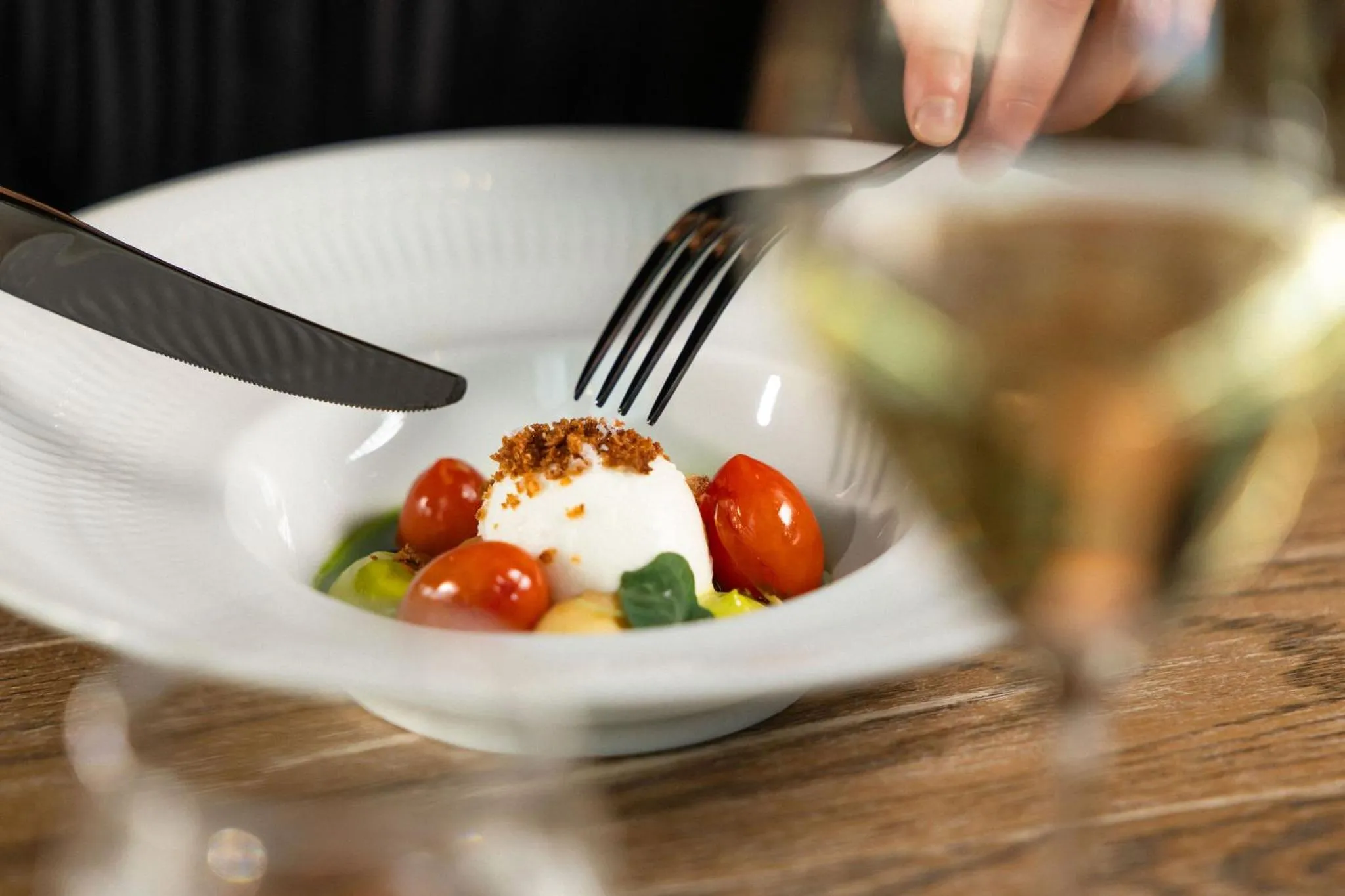 Restaurant/places to eat in Nova Skyland Hotel