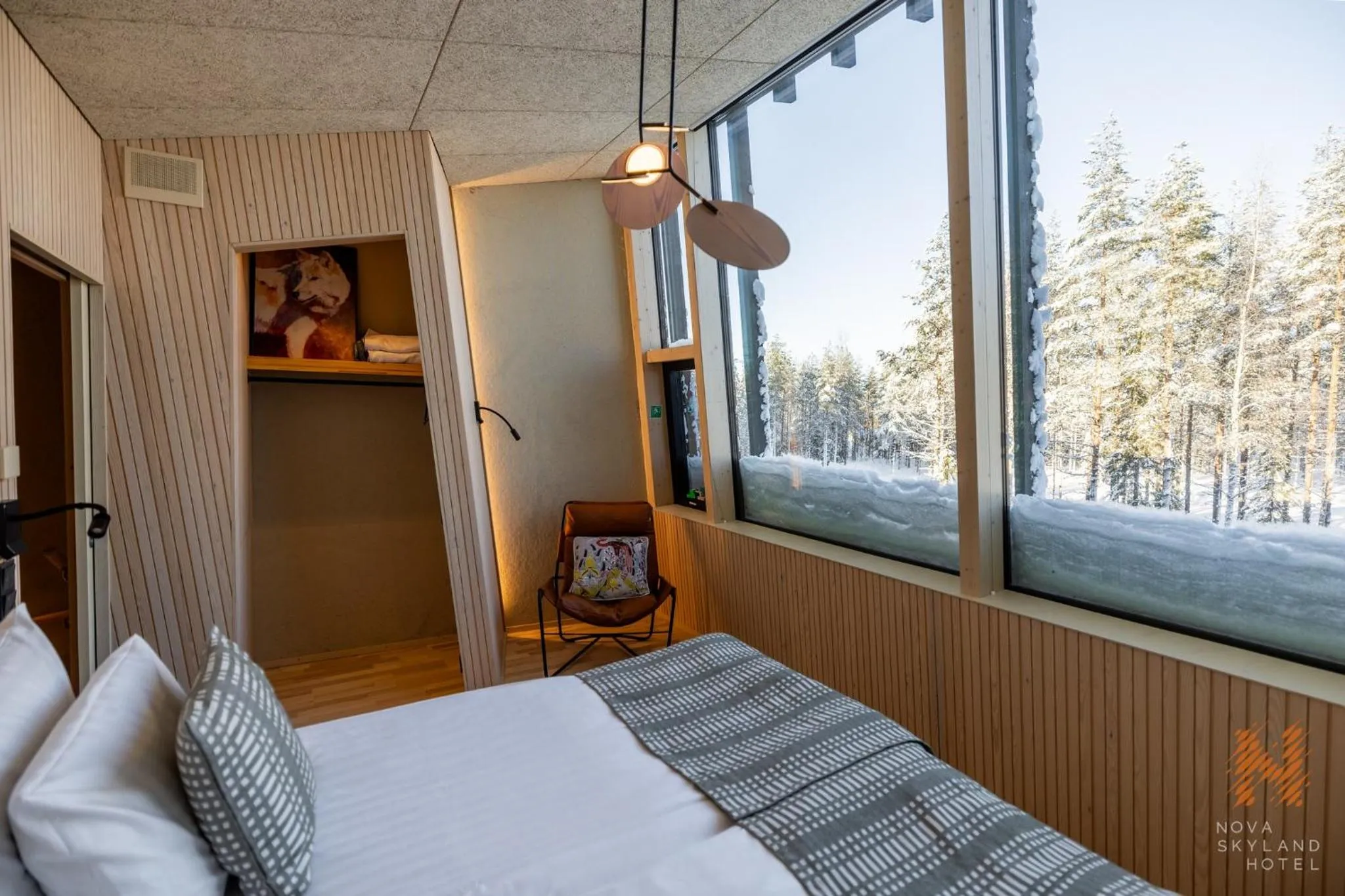 Winter, Bed in Nova Skyland Hotel