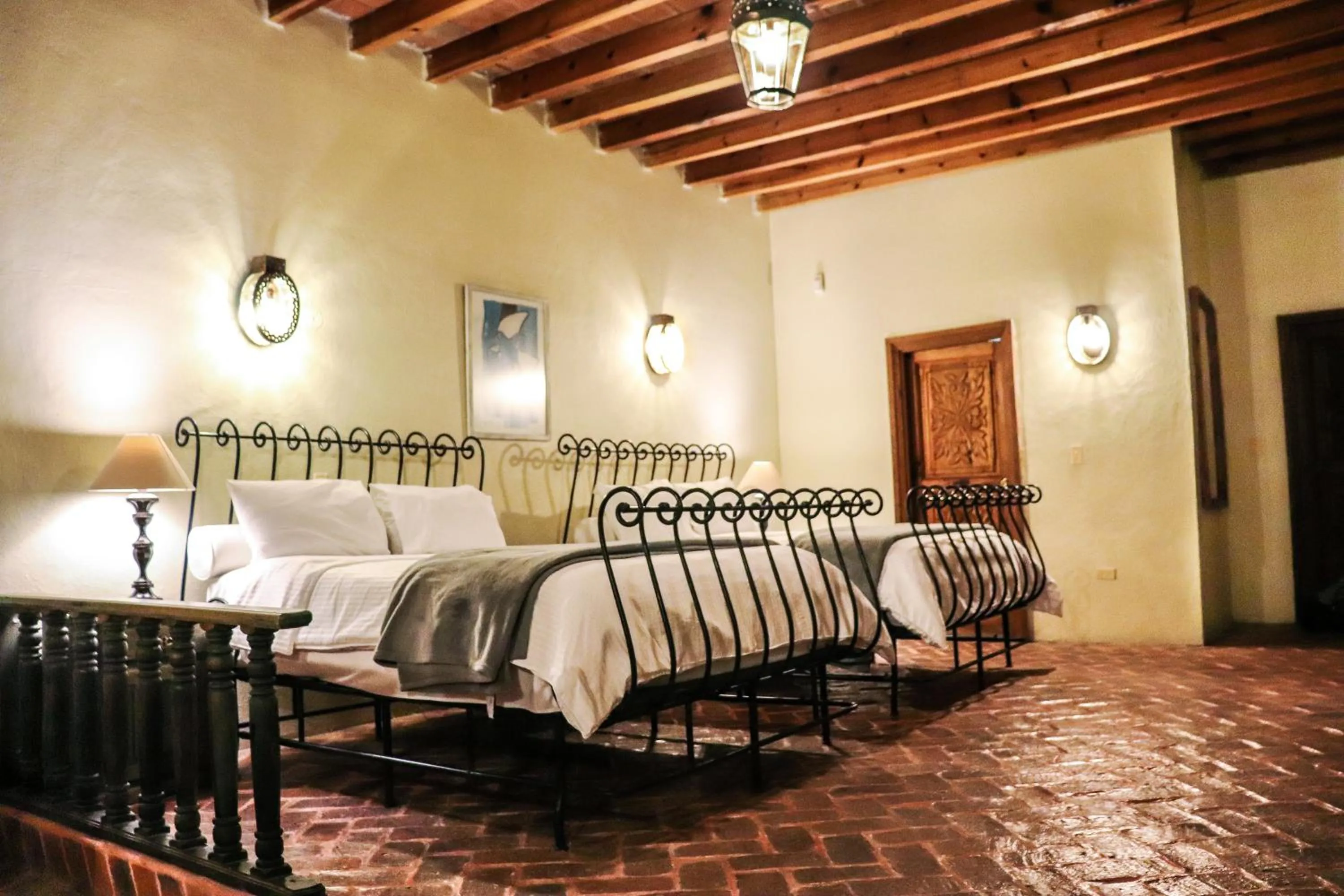 Photo of the whole room, Bed in Mirador del Frayle