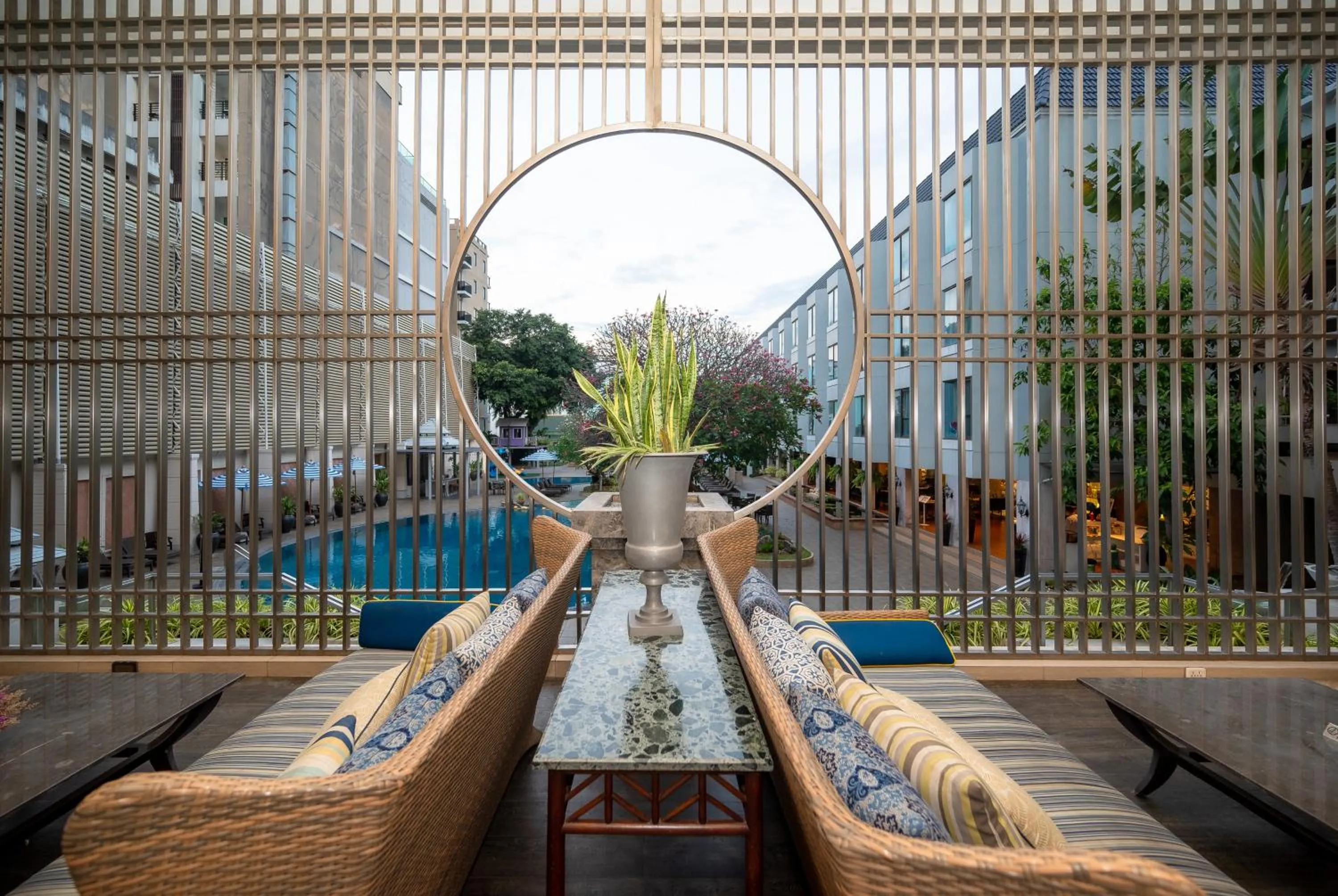 Area and facilities in The Bayview Hotel Pattaya