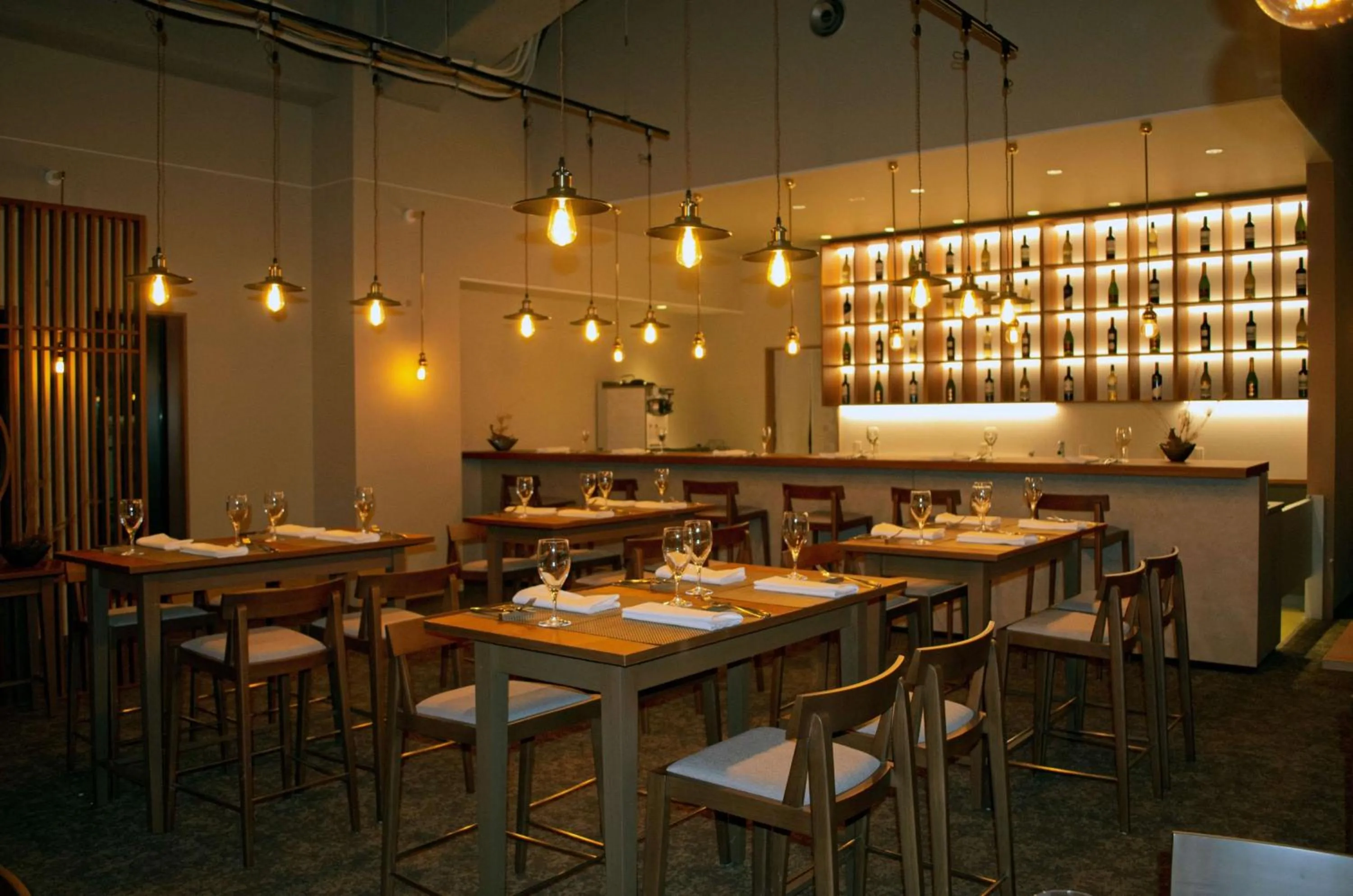 Lounge or bar in Hilton Niseko Village