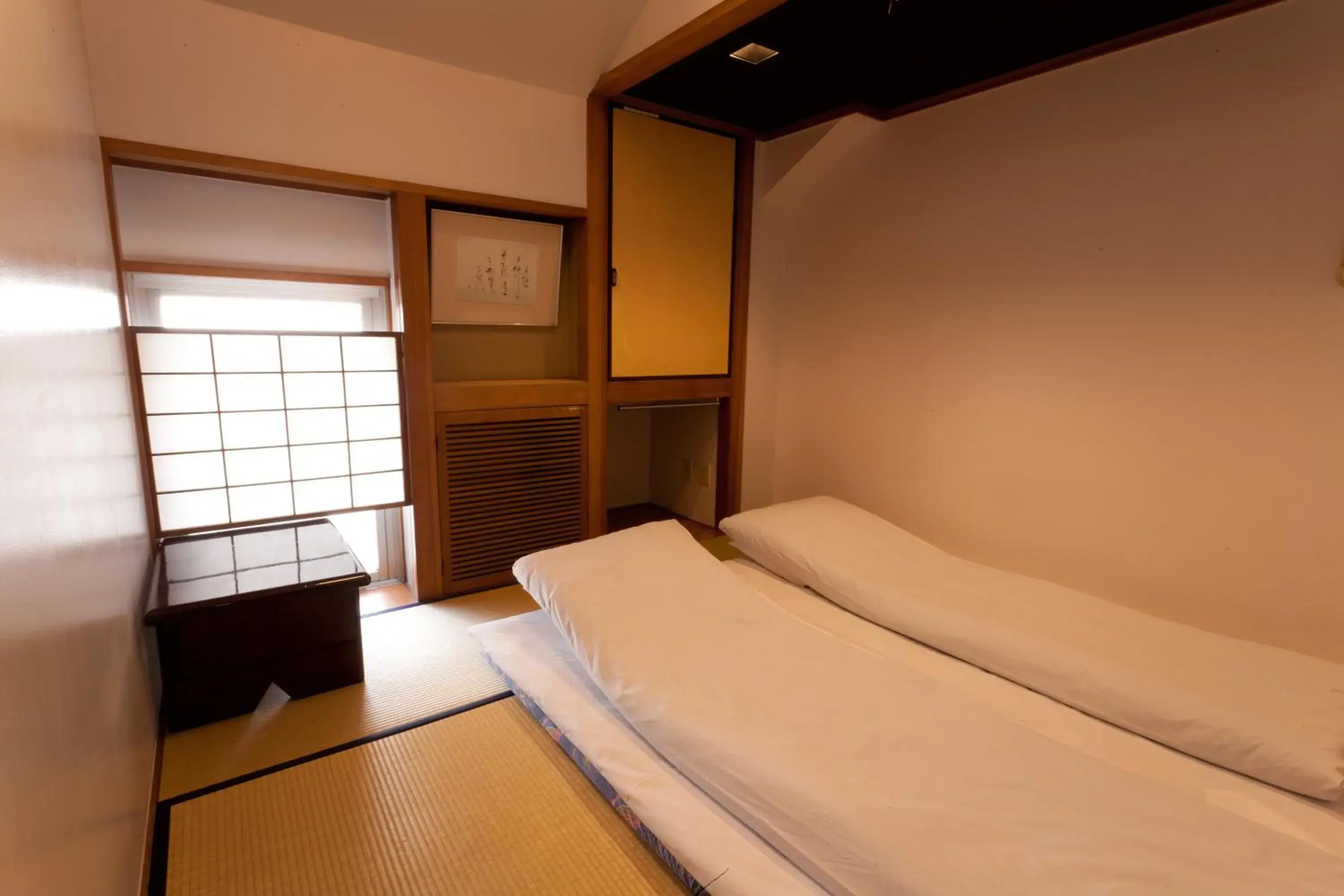 Twin Room - single occupancy in Kimi Ryokan Twin Room - single occupancy in Kimi Ryokan