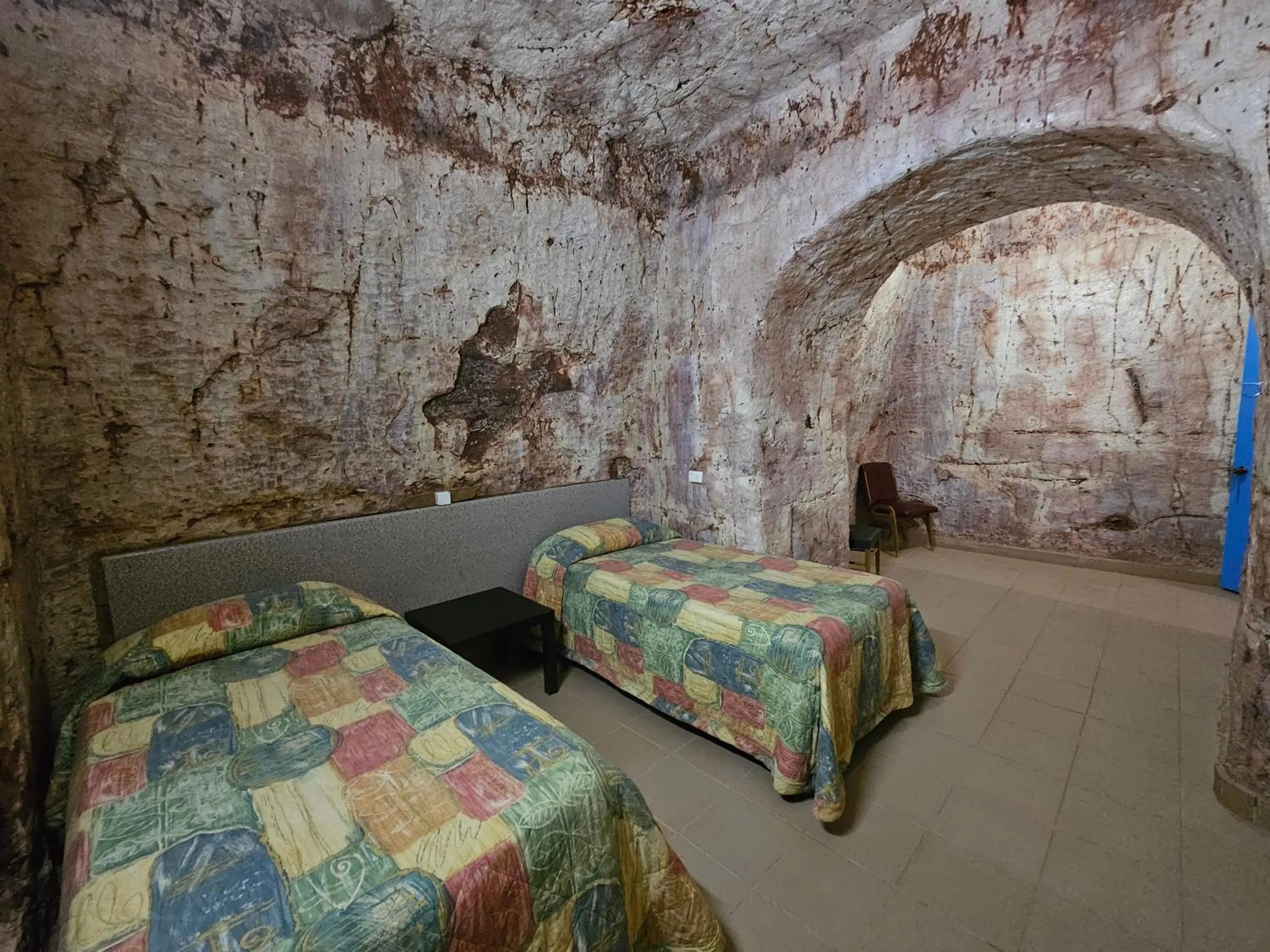 Bed in Radeka Downunder Underground Motel