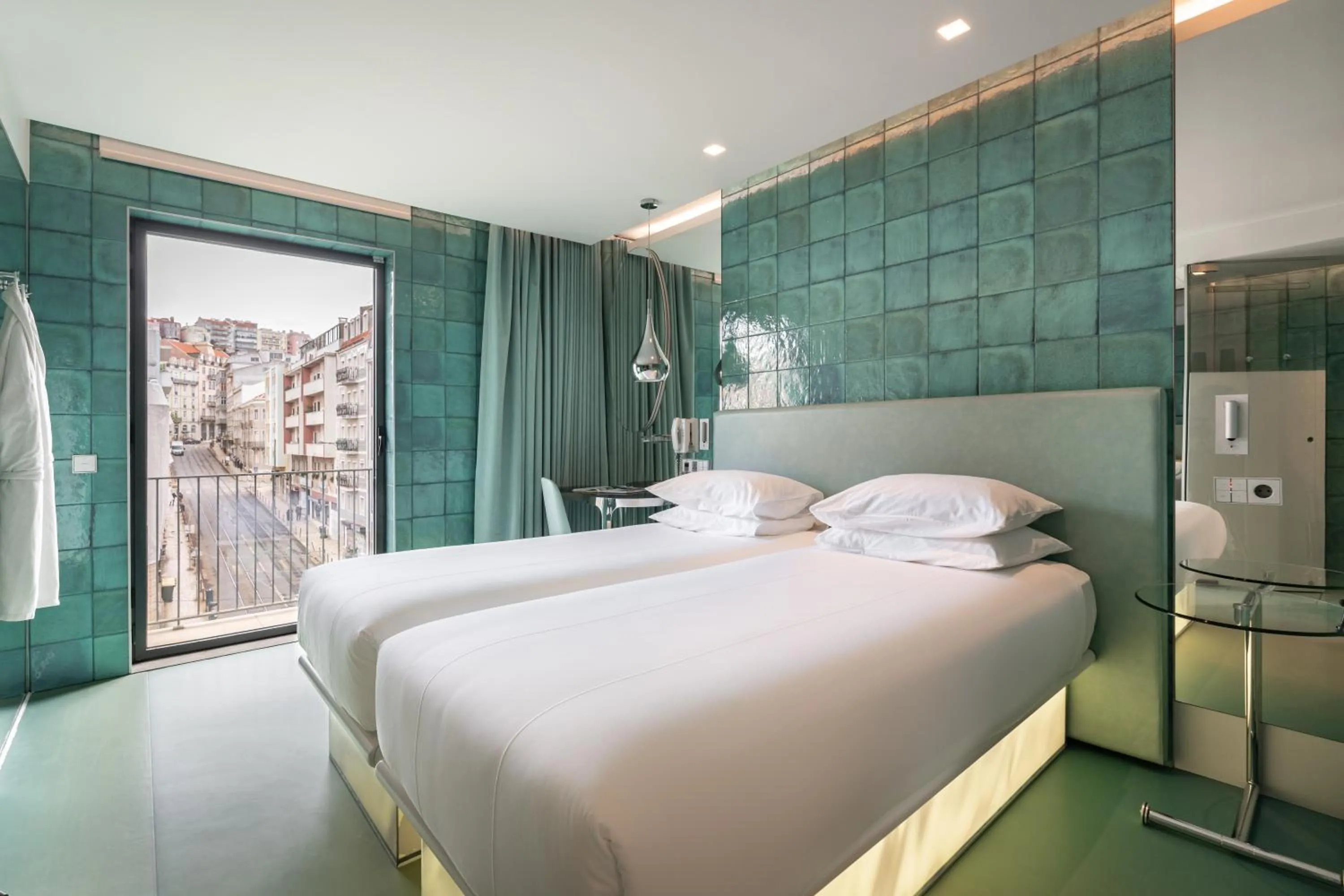 Bed in WC by The Beautique Hotels