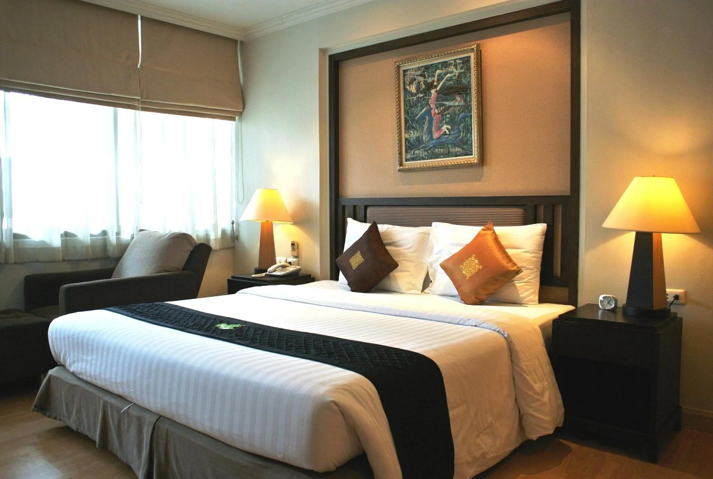 Bed in The Key Bangkok Hotel