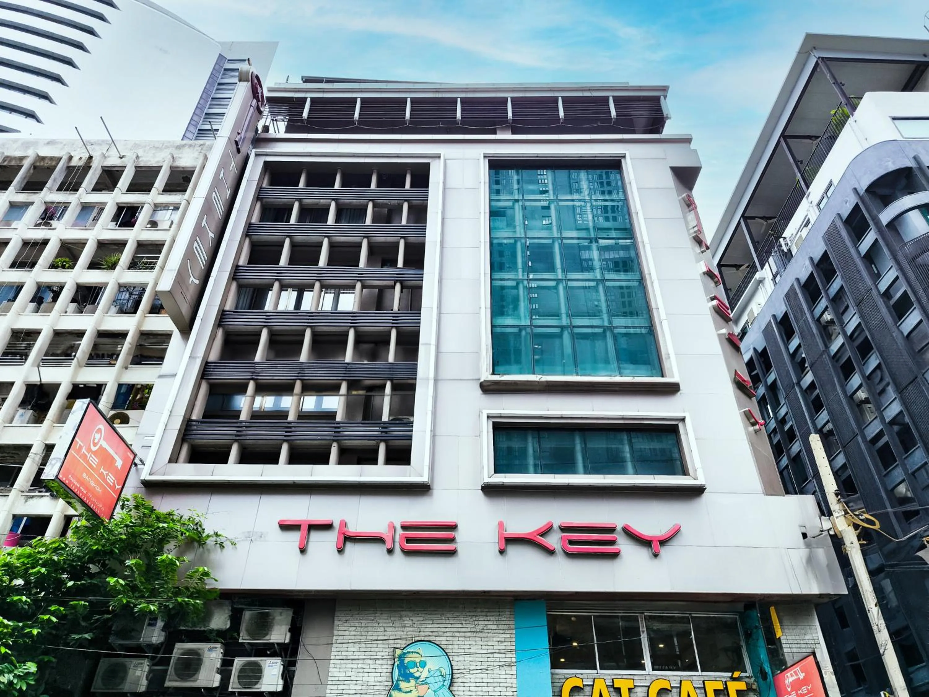 Property building in The Key Bangkok Hotel