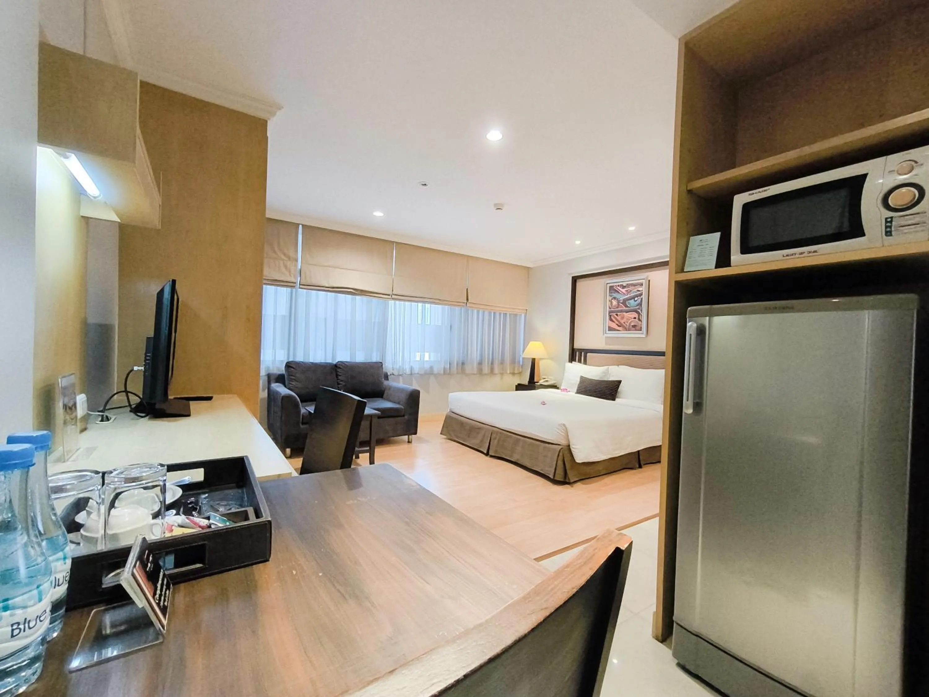 Bed in The Key Bangkok Hotel