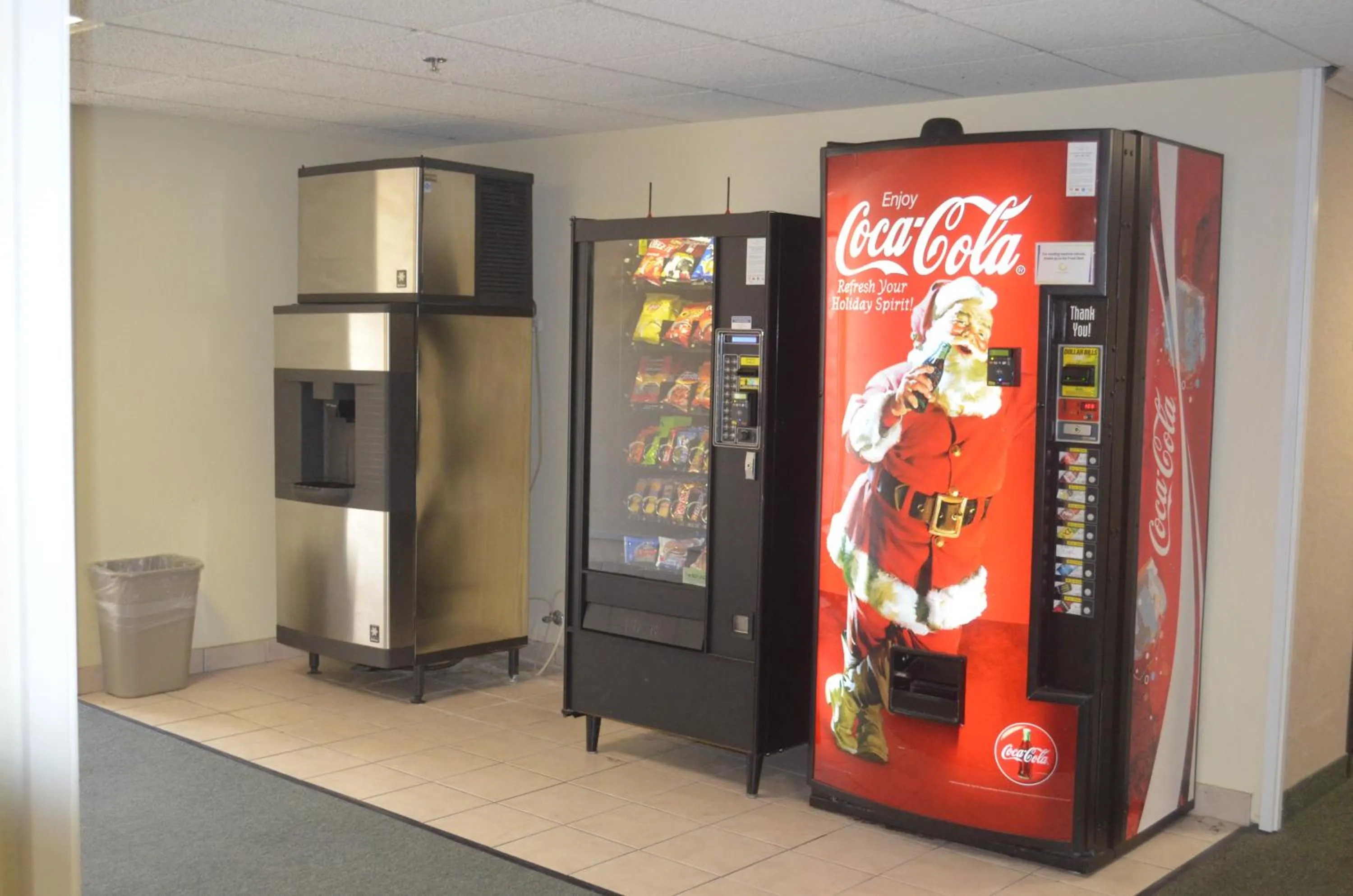 vending machine in Santa's Lodge