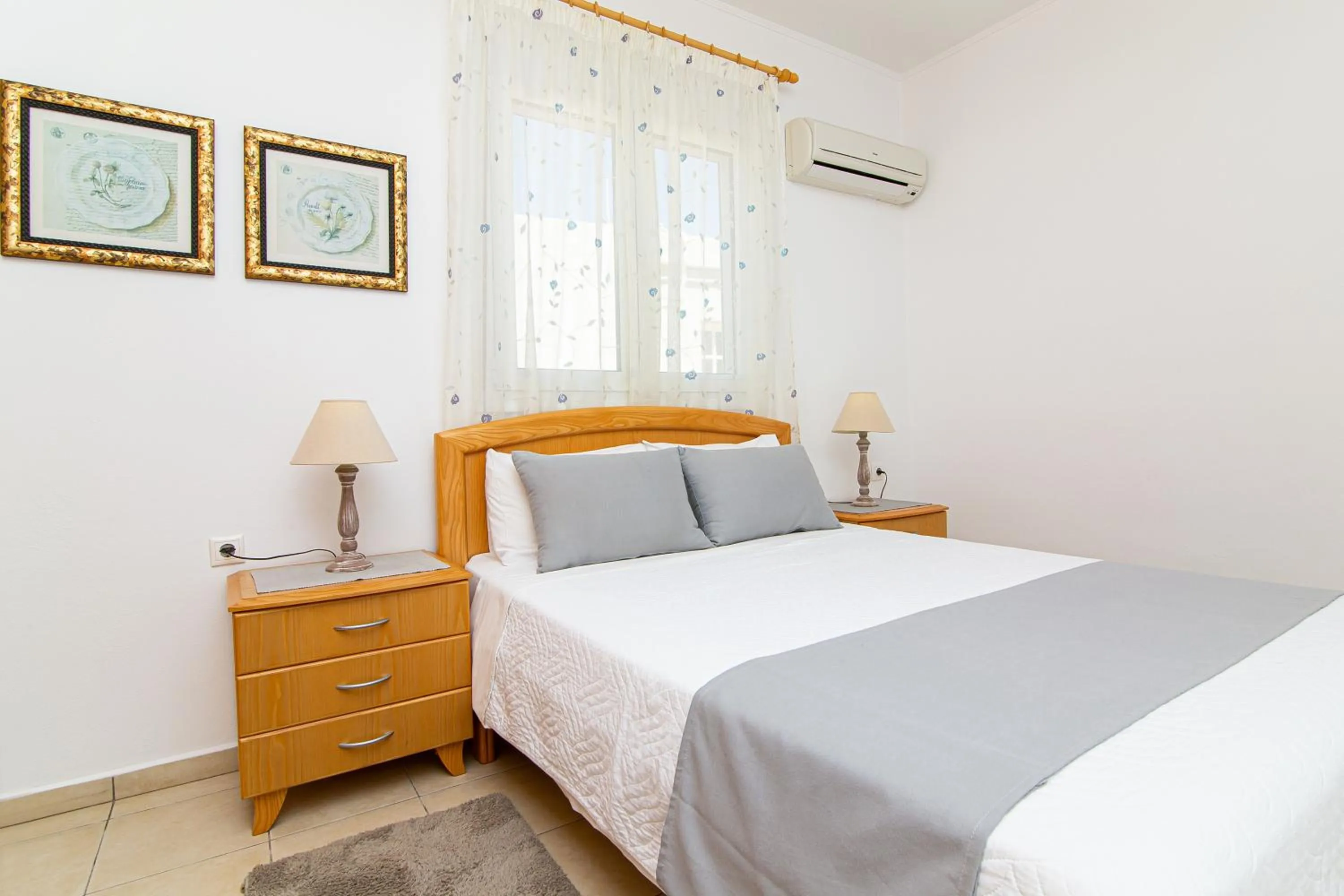 Bedroom, Bed in Villa Mare Monte ApartHotel